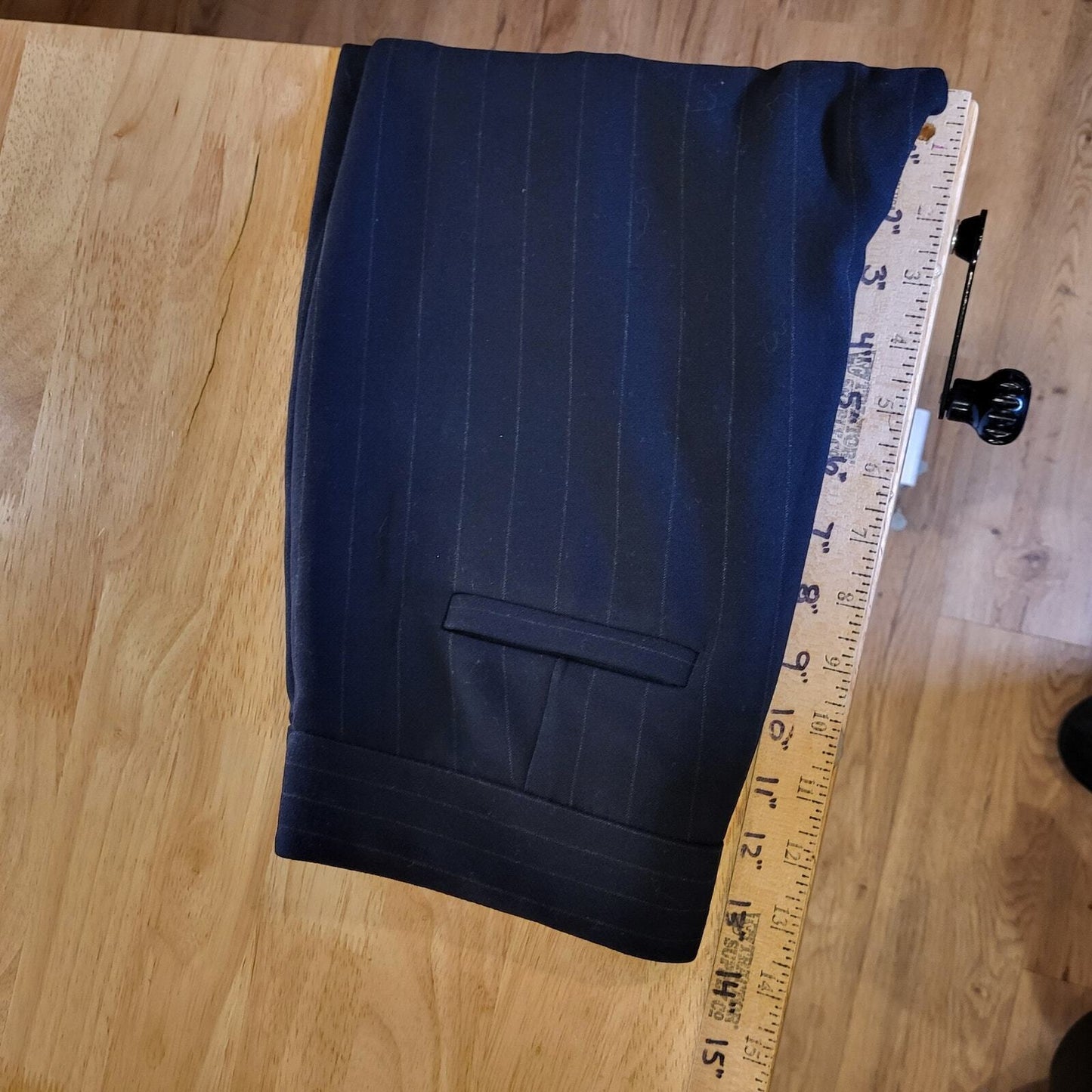 Joie Blue Pinstripe Straight Leg Flat Front 26" inseam 14" Rise size 4