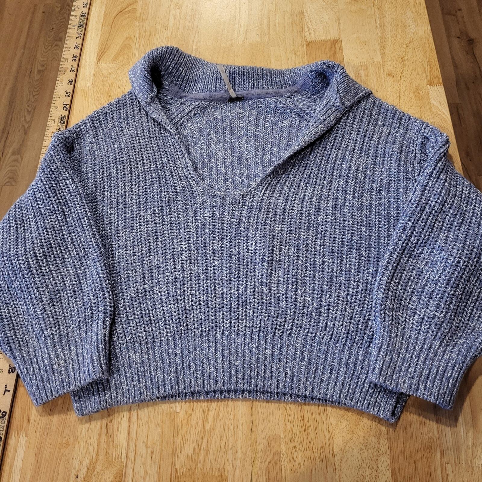 Free People Blue Collared Sweater Slouchy Super Cute Fit Soft XS