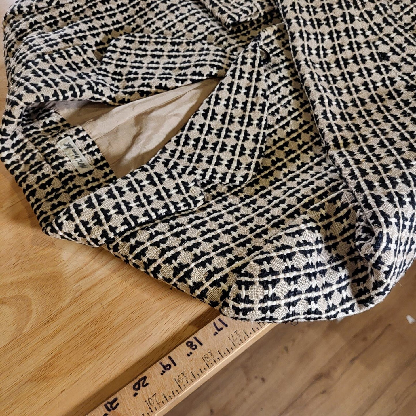 Doncaster Geometric 100% Silk Tweed Coat Pockets Buttons Notched Hem Size 2