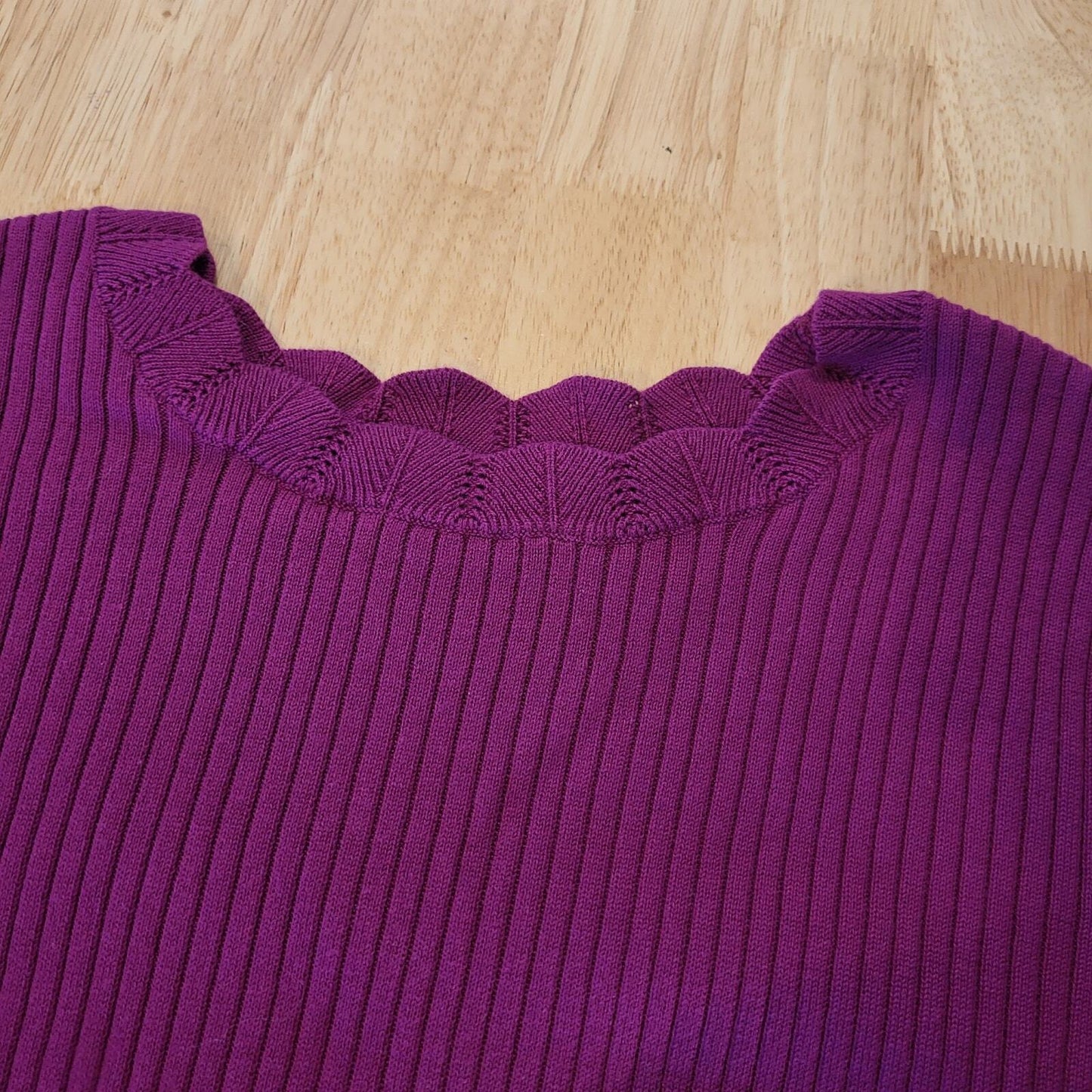 Lands End Purple Pink Scalloped Edged Knit Sweater XL 14" P2P 25" Long 
