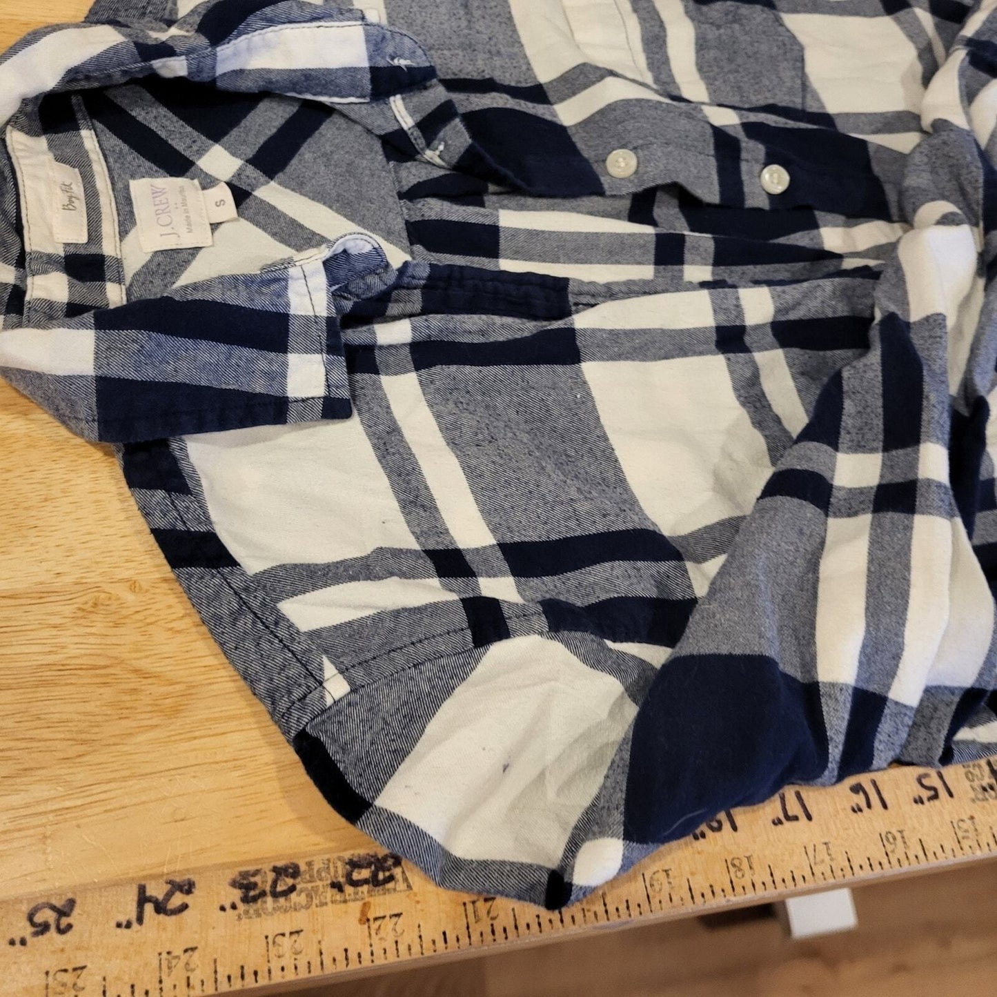 J. Crew Boy Fit Blue & White Flannel 19" P2P 23" Long Small