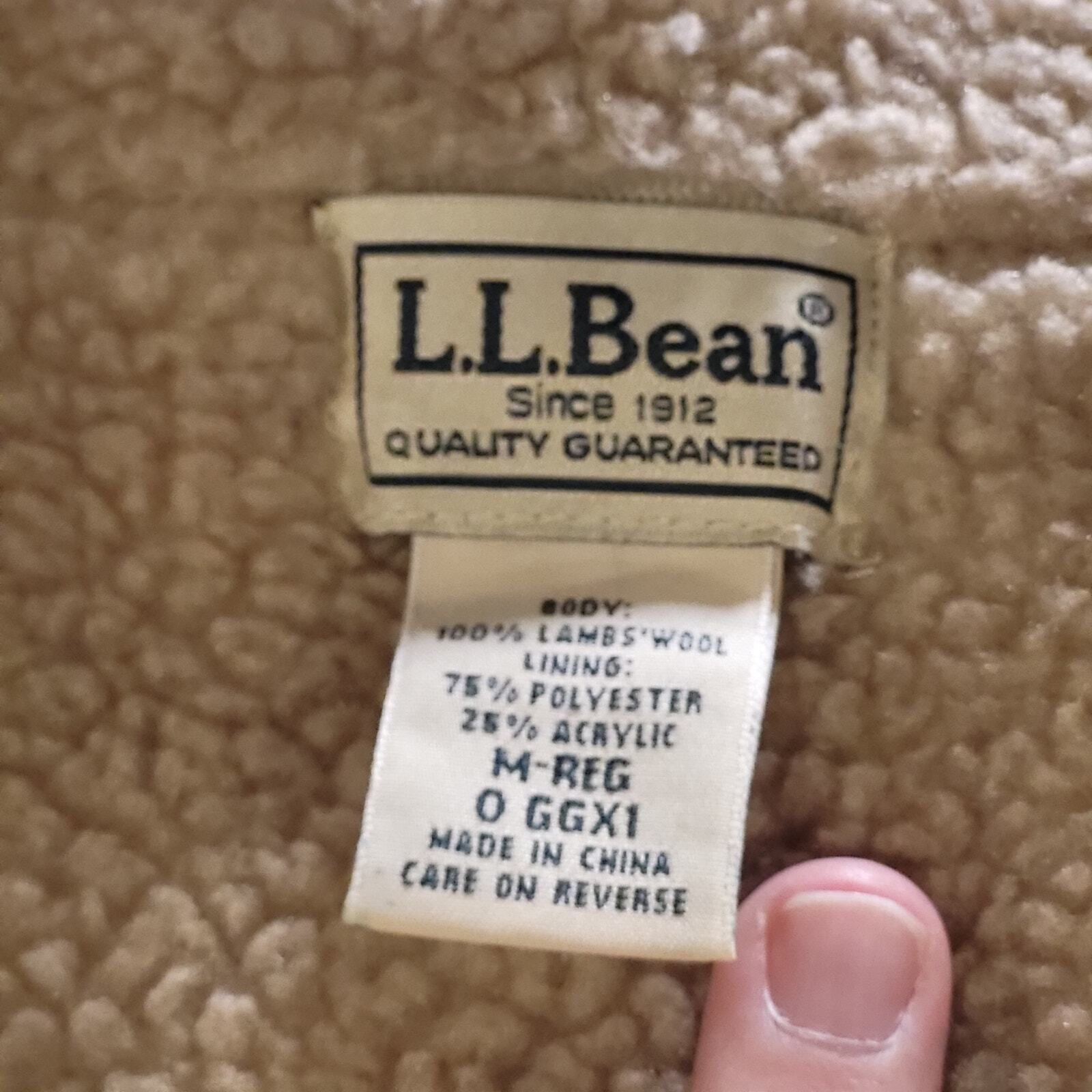 L. L. Bean Beige Wool Full Zip Fleece Lined Sweater  Medium See Photo for hole