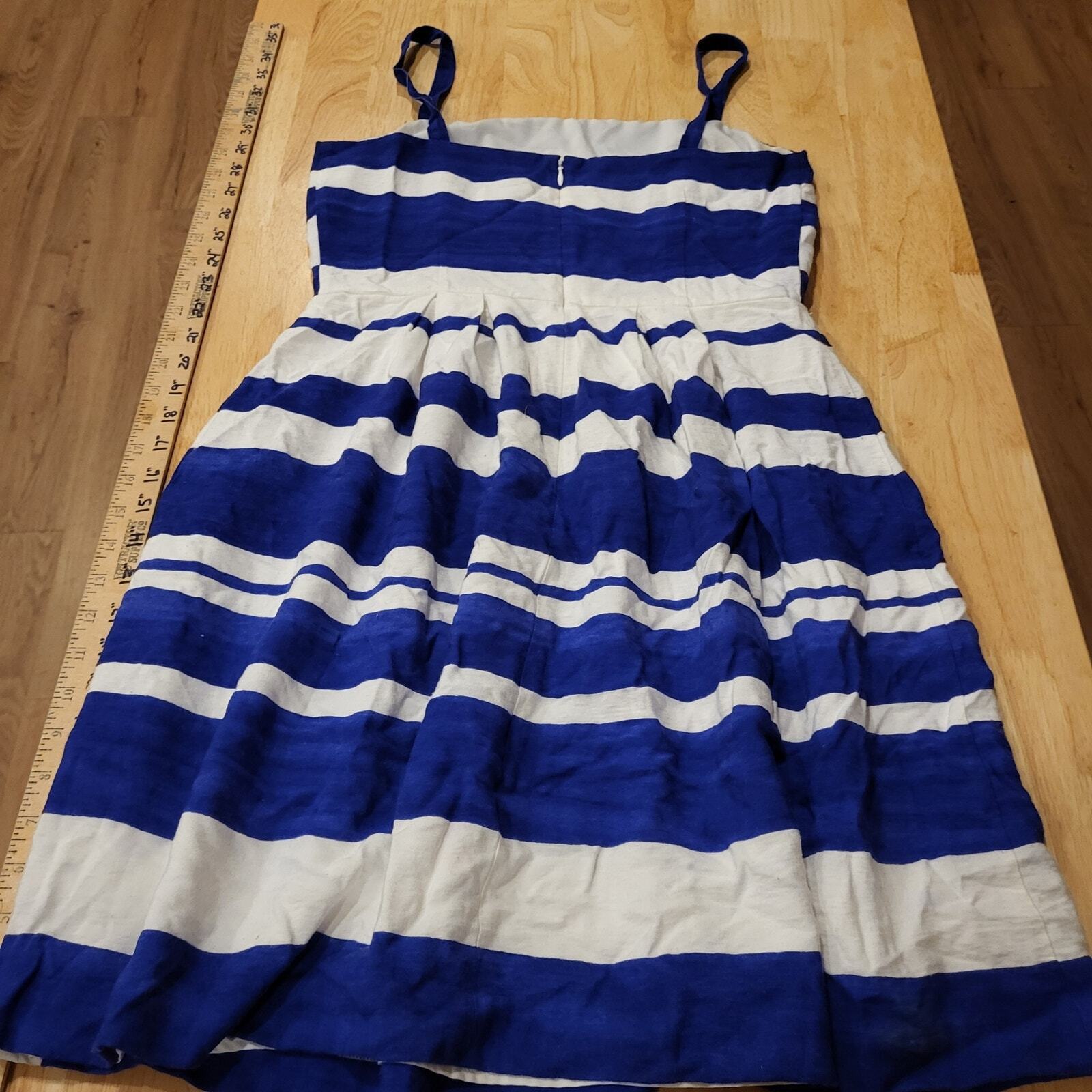 Ann Taylor Loft Blue & White Size Six Strappy Knee Dress 16" P2P 14" Waist