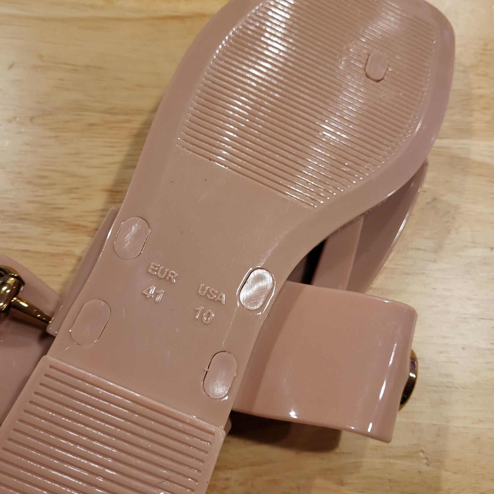 New Without Tag Jeffery Campbell Nude Gold Sandel Jelly USA 10 Eur 41 10"