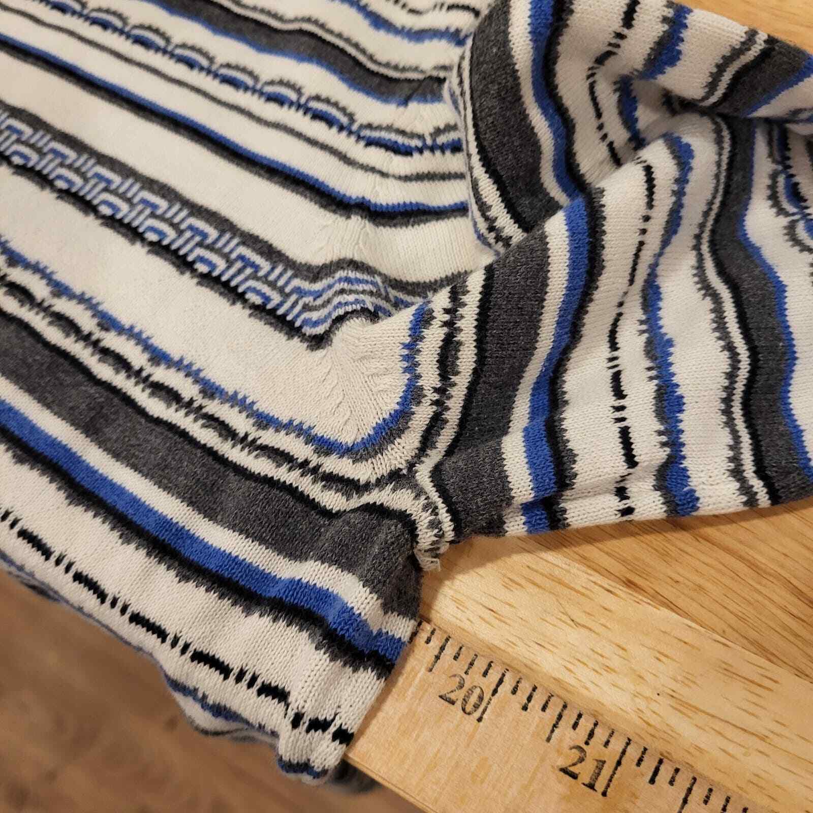 100% Cotton Izod Blue Geometric Japanese Wave Turtleneck Sweater Large