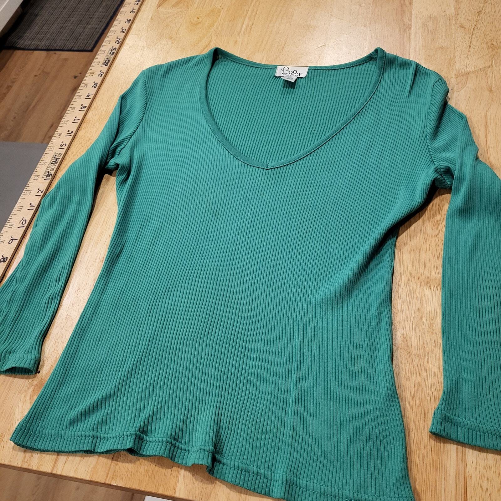 Lilly Pulitzer green long sleeve v-neck 100% cotton xsmall