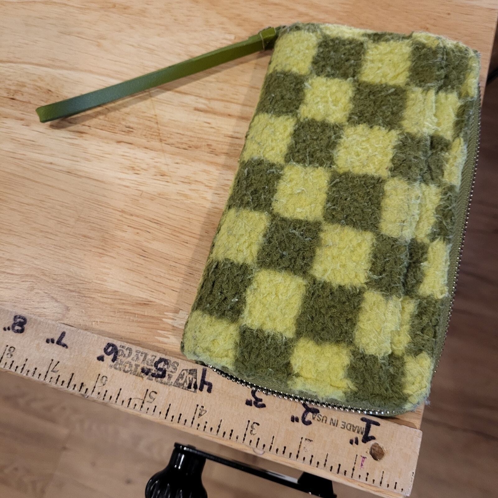 Green Check Faux Fur Wallet Clutch Wrist Strap 8"x4"