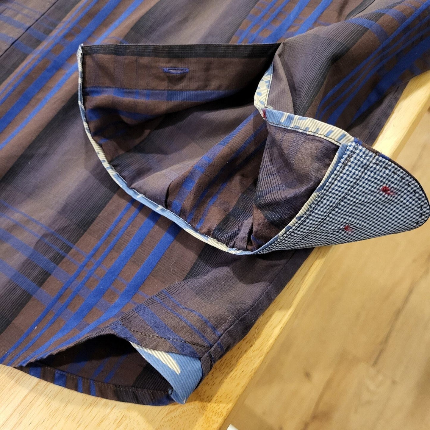 Tommy Bahama Purple Plaid 100% Cotton Button Down Collared Shirt Contrast Cuff 