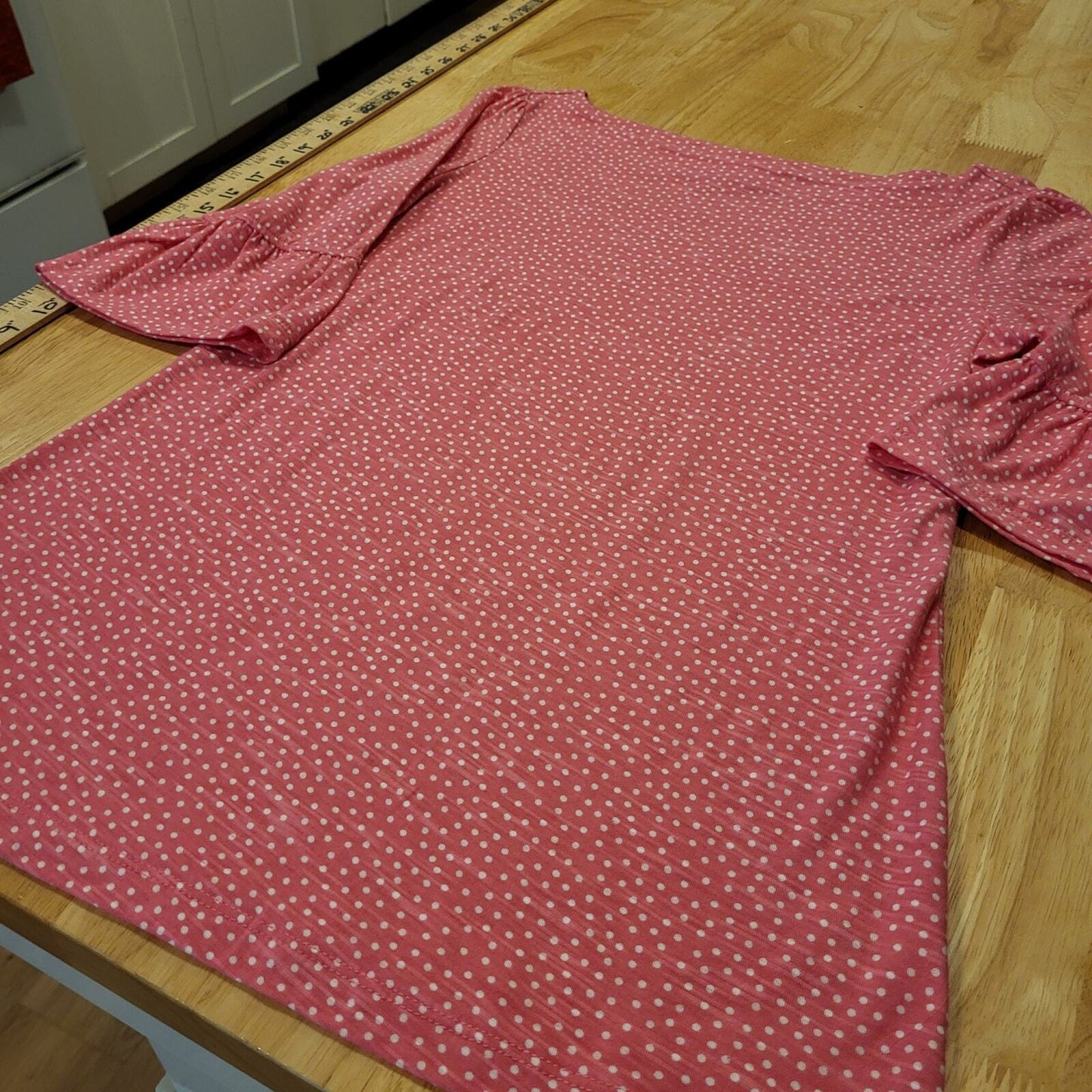 Lilly Pulitzer Pink Polka Dot Jersey Top Ruffle Sleeve 17" Pit 2 Pit