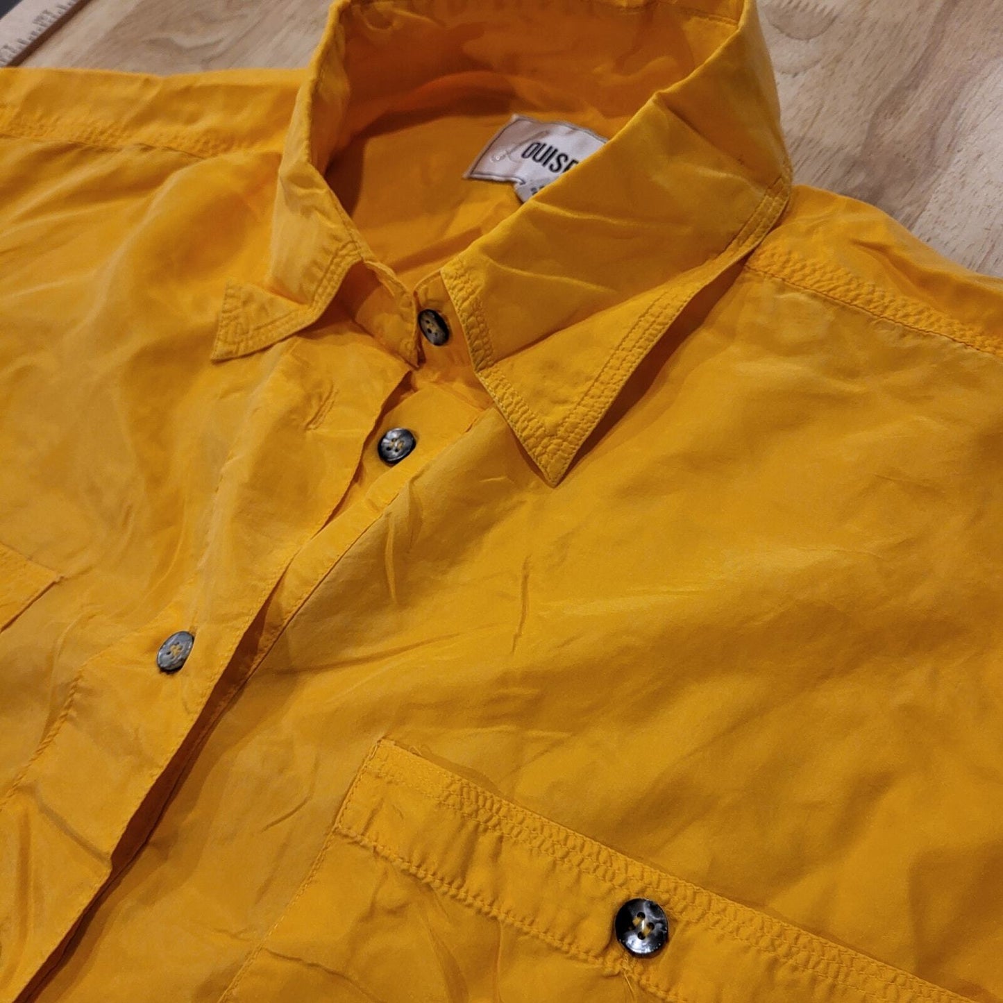 Vintage 100% Silk Yellow Button Down Collared Shirt Small 22" pit to pit. 