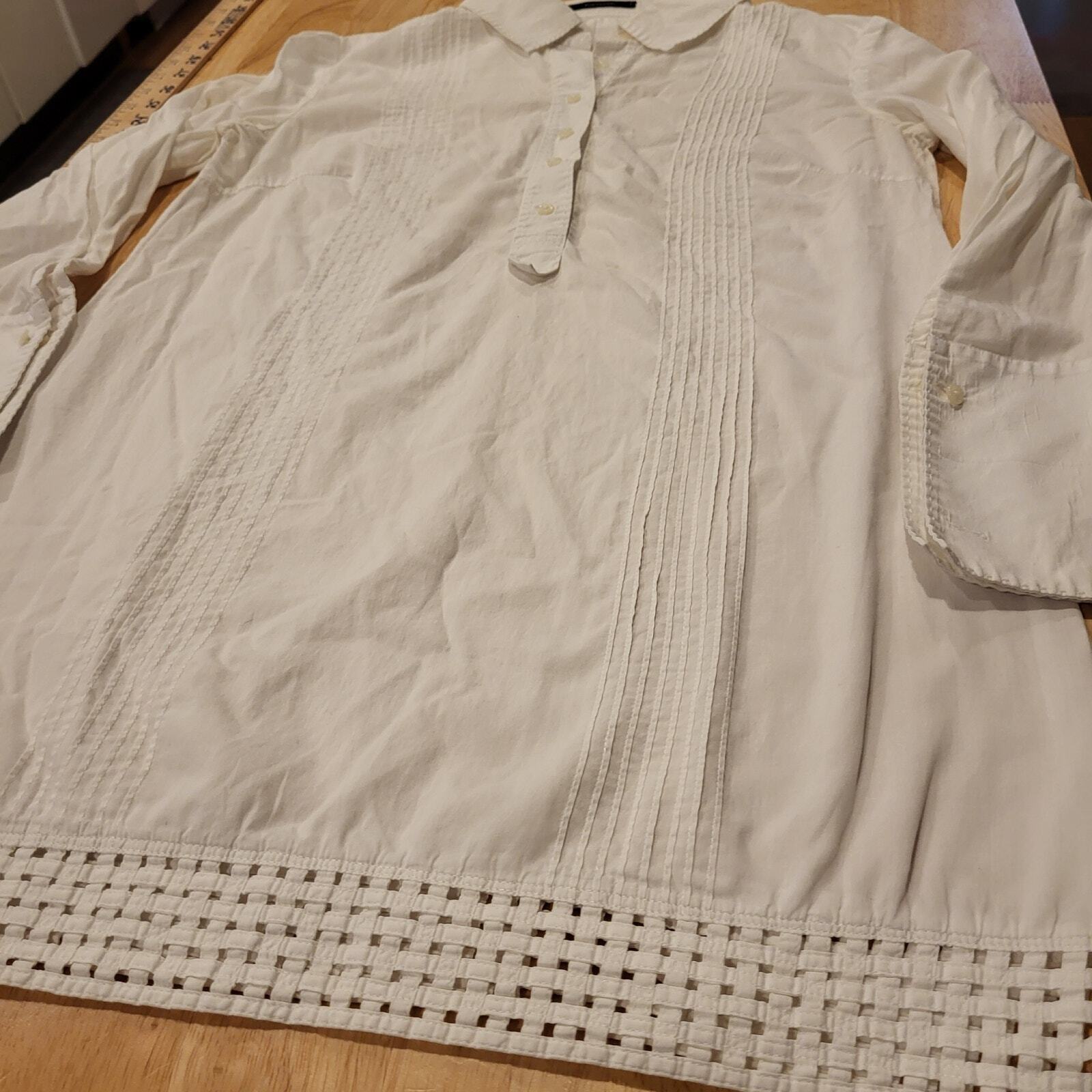 Tahari White Cotton Blouse Pleated Lattice Hem Button Detail 19" P2P