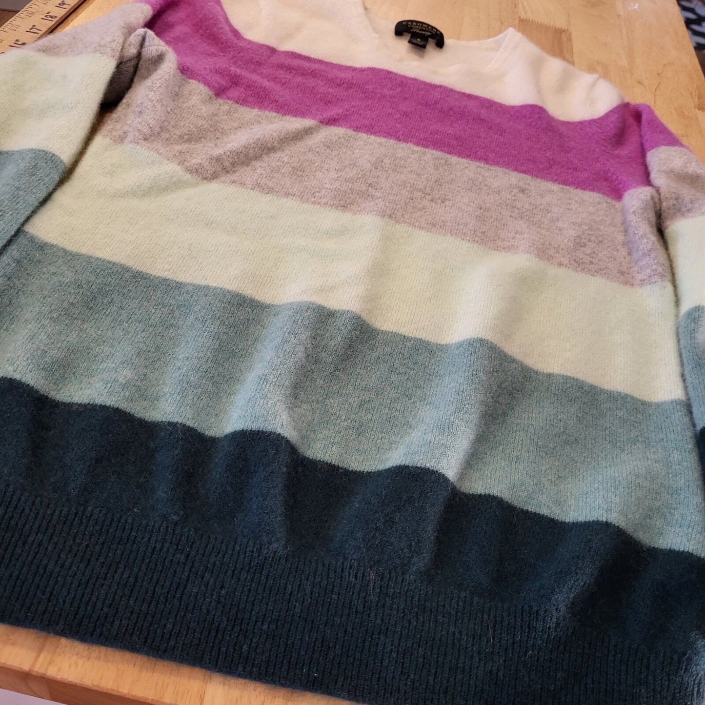Charter Club Luxury 100% Cashmere Pink & Green Stripe Crew Neck Sweater Medium