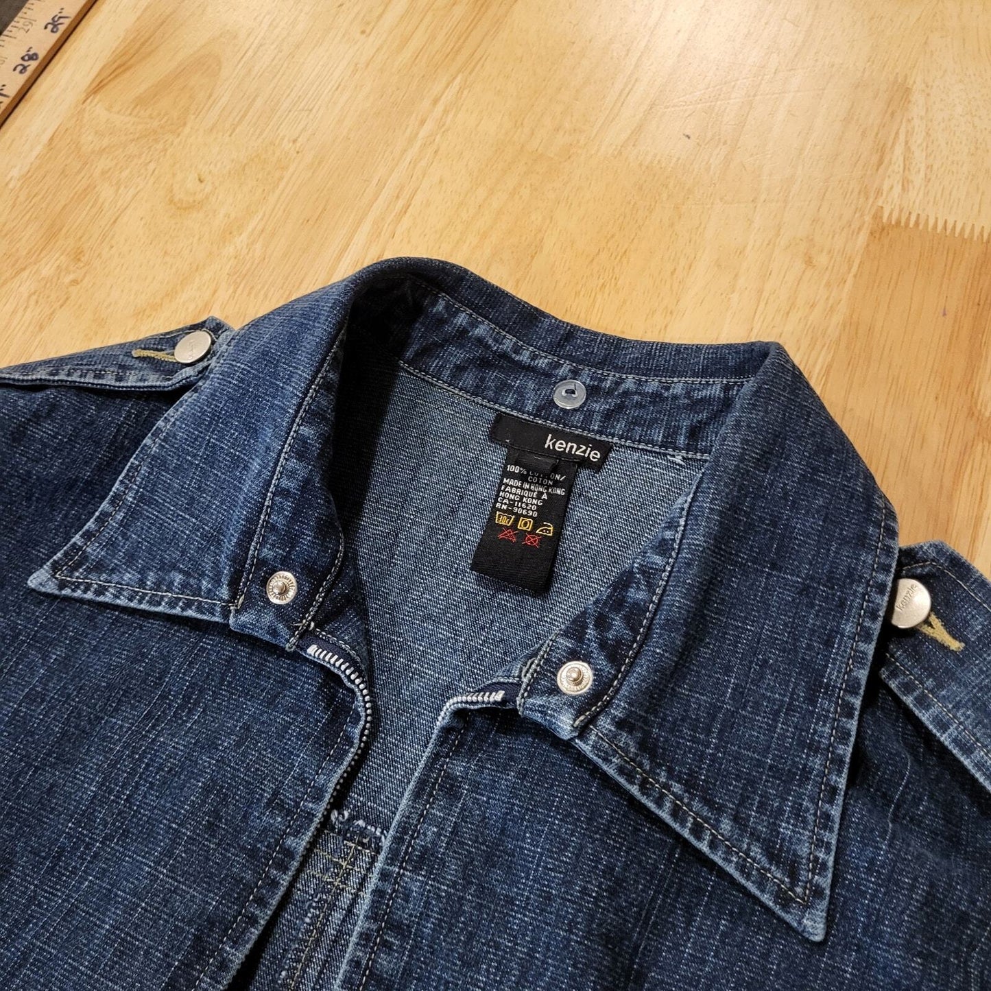 Kenzis Size 6 Denim Jacket Pockets zip Stretch 18" pit to pit