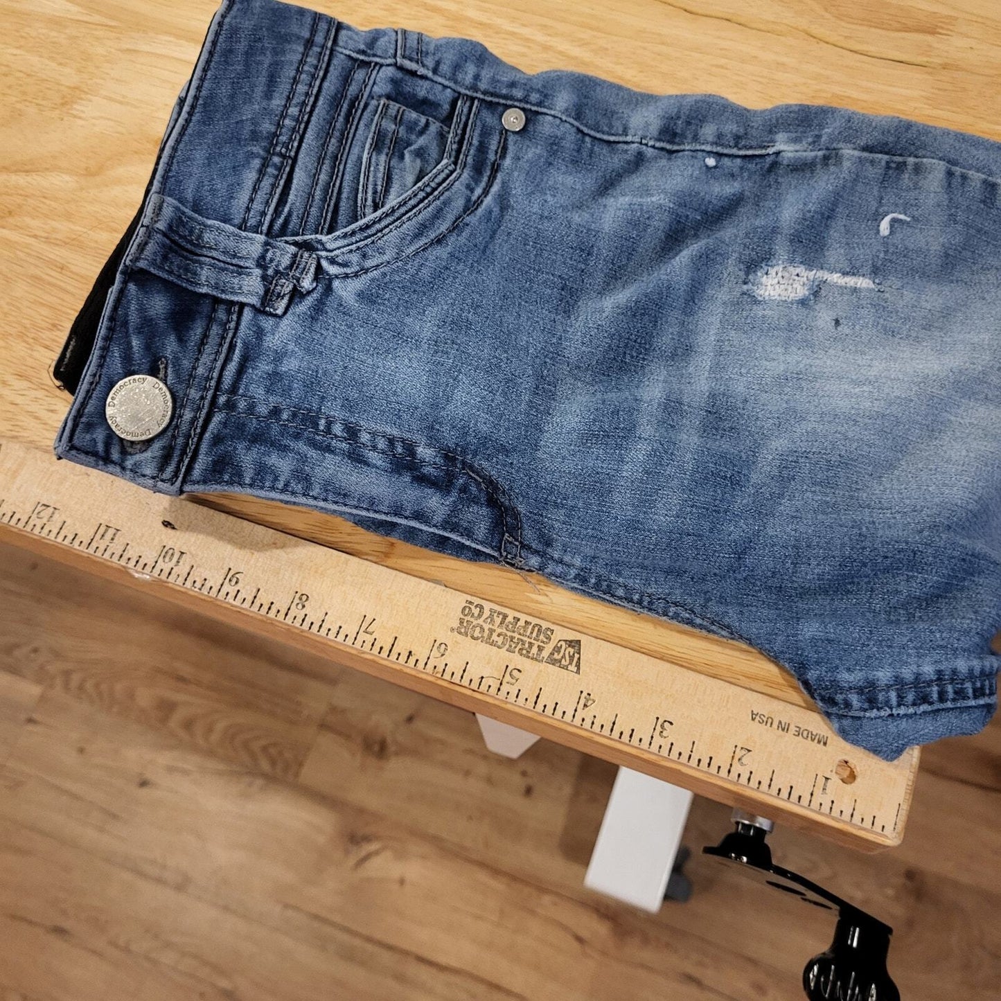 Democracy Ab-solution Size 4 Skinny Jeans Medium Wash