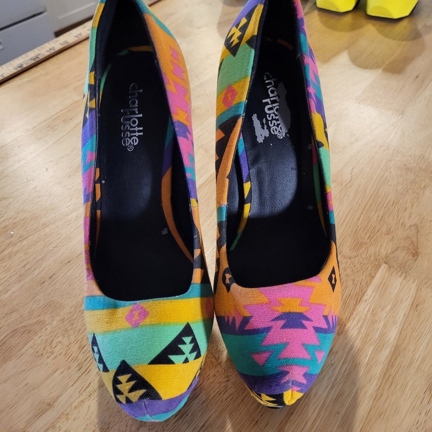 Charlotte Russe Neon Aztec Print Platform Heels Size 6 cloth high stiletto 