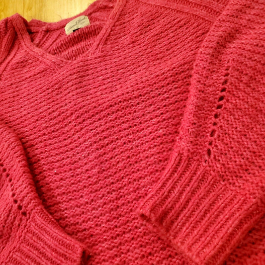 Fuscia Pink Universal Thread Acrylic Nylon Blend V Neck Sweater Large