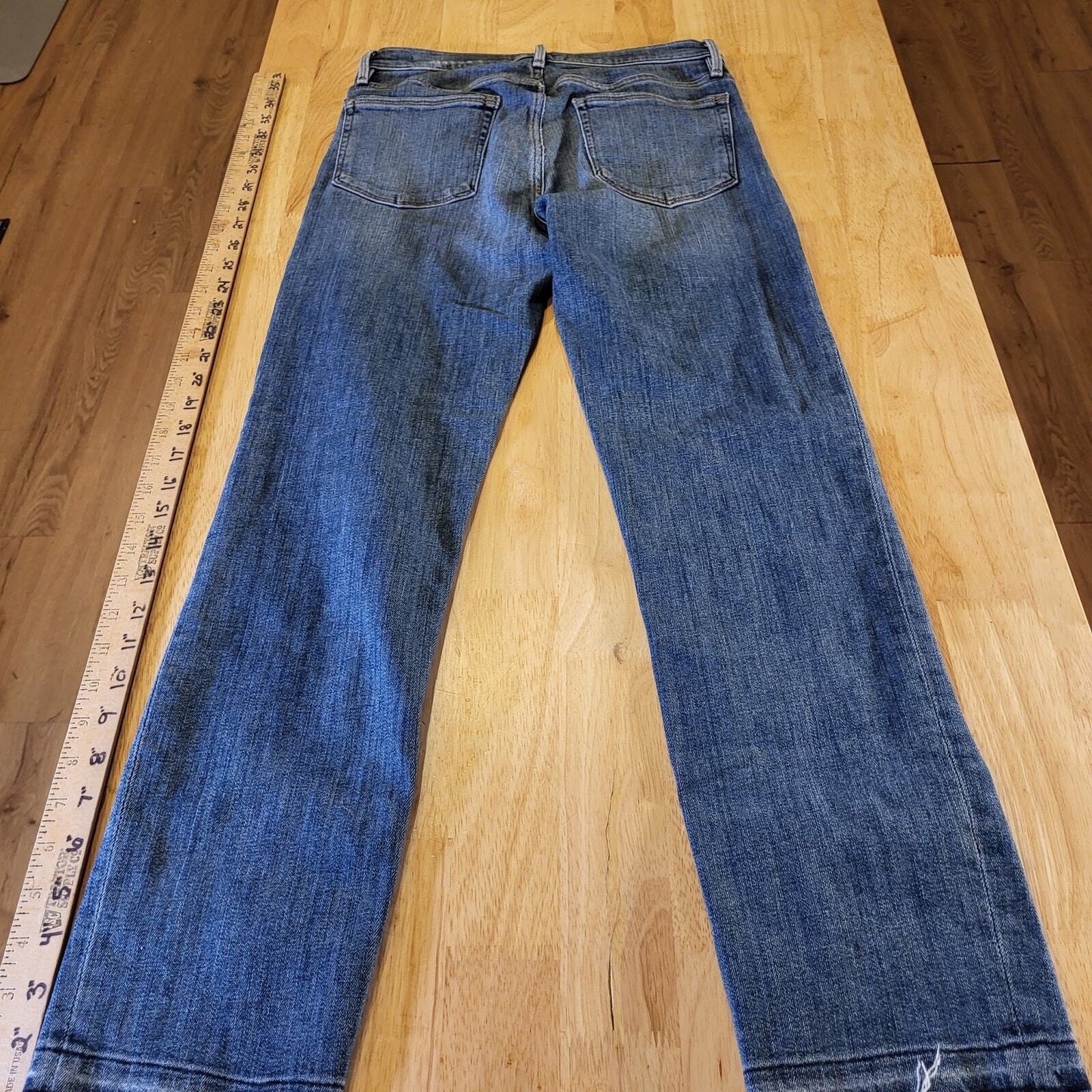 Frame Le Nouveau Straight 25 Front Slit Distressed Hem Denim Jeans USA