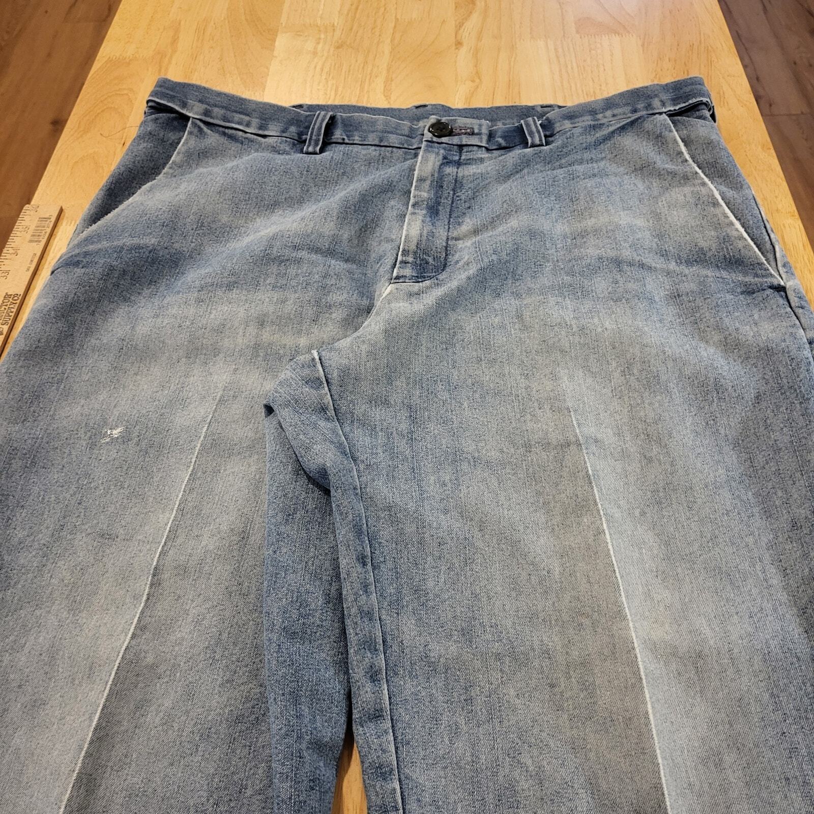 Perfectly Worn Haggar Classic Fit Comfort Waist Jeans 36X30 Cotton Blend