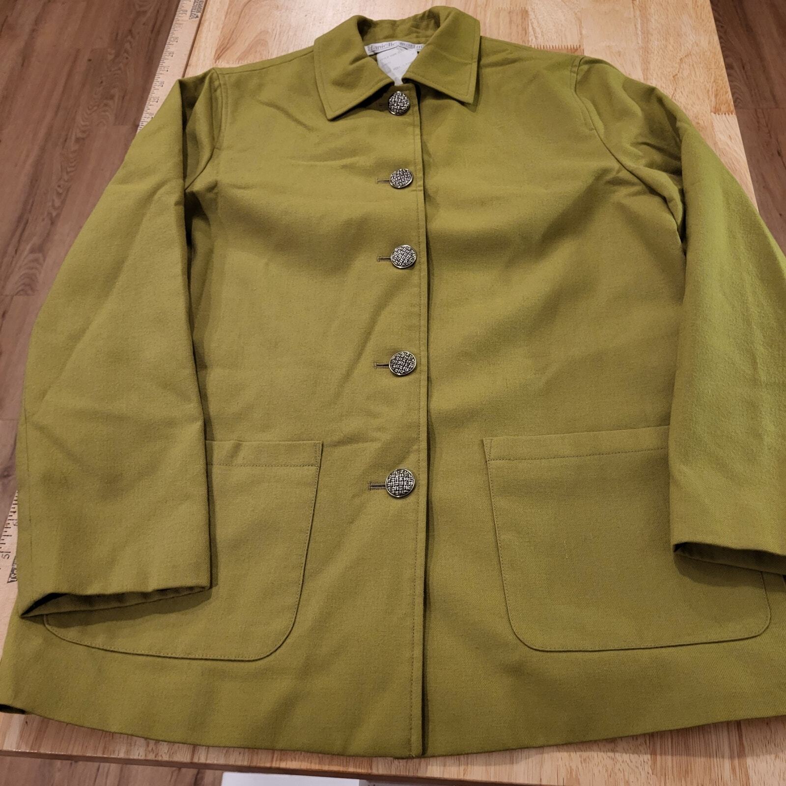 Vintage chartreuse green wool Danielle Martin coat button detail small 20" p2p