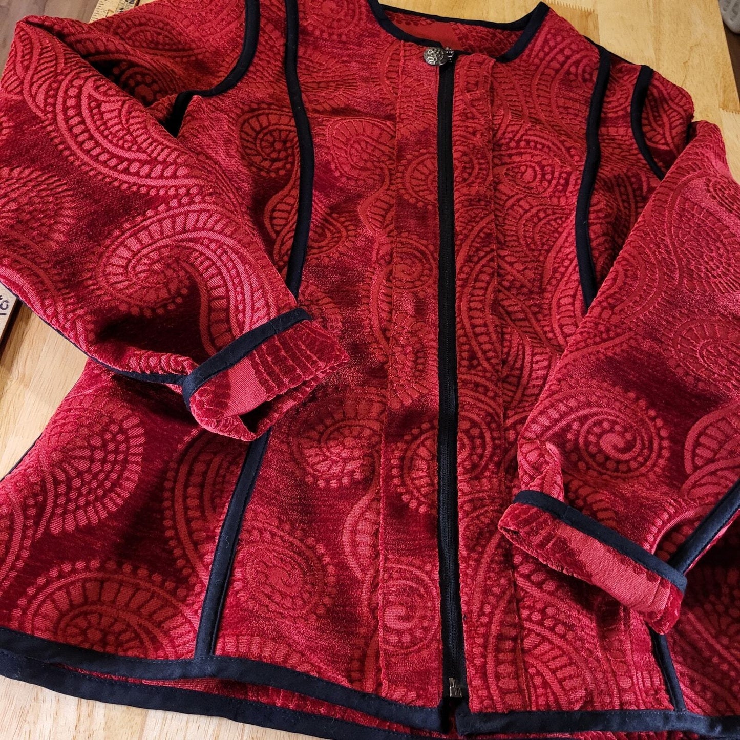 Trimdin Firenze Collection Scarlet Made In USA Medium Reversable 