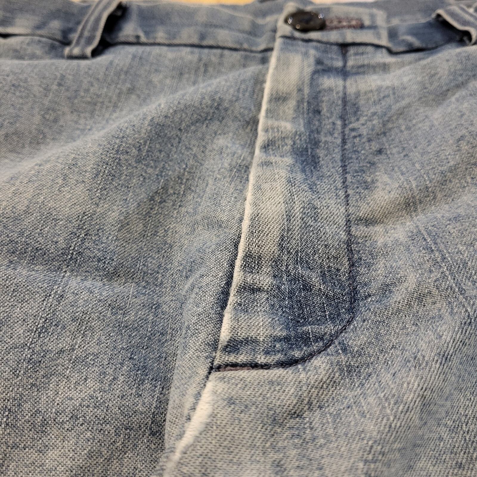 Perfectly Worn Haggar Classic Fit Comfort Waist Jeans 36X30 Cotton Blend