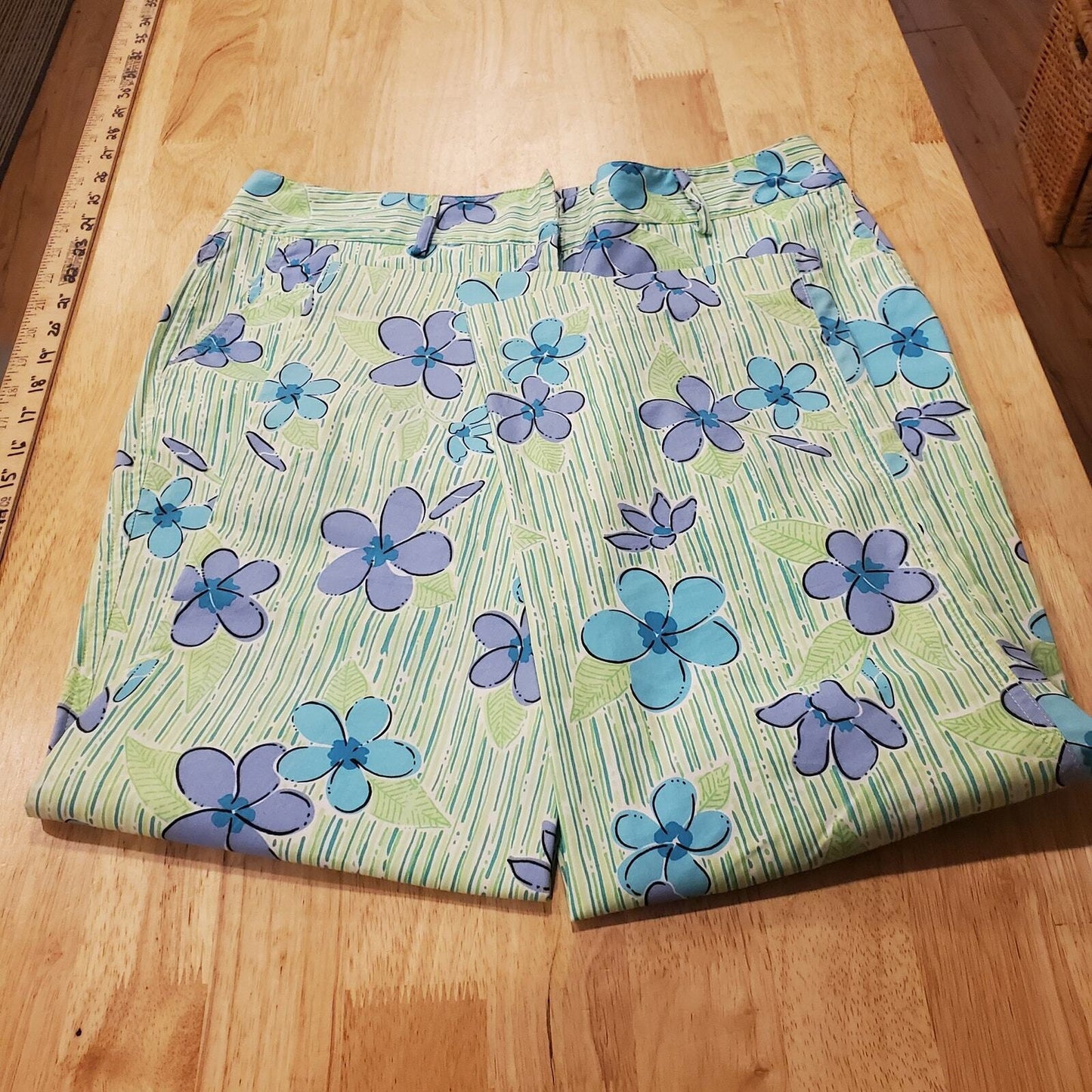 Lilly Pulitzer green striped flower pants