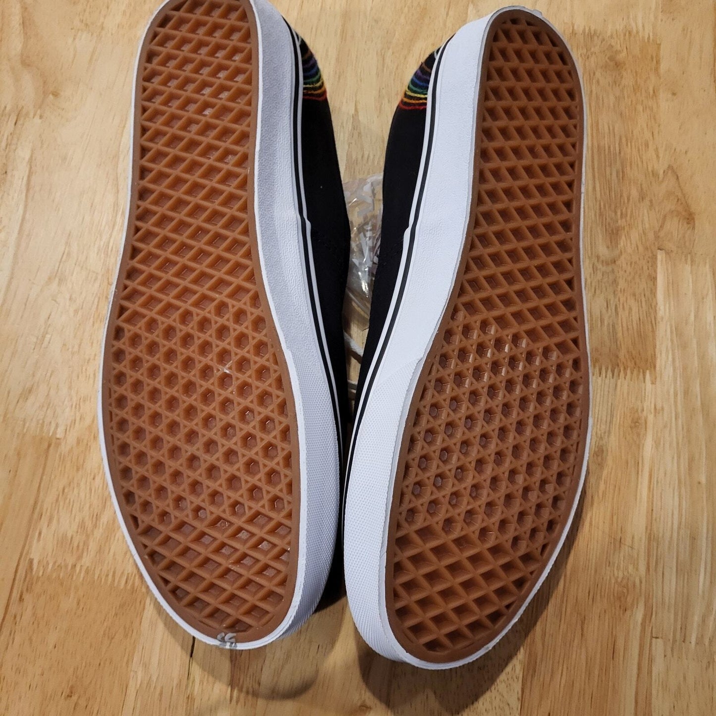 (NEW) Vans Pride Collection Love is Love Shoes Men 12