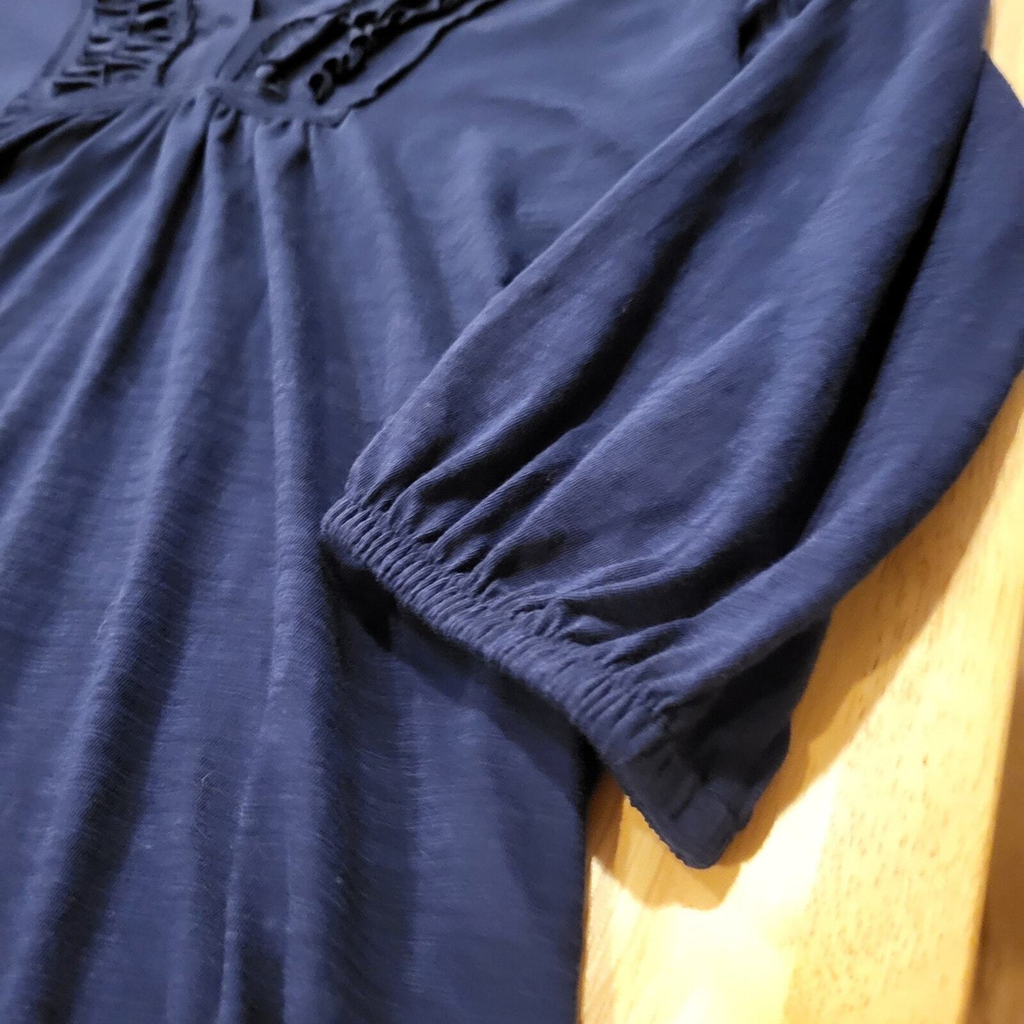 Lilly Pulitzer Navy Blue Long Sleeve Ruffle Front Size Small Jersey 