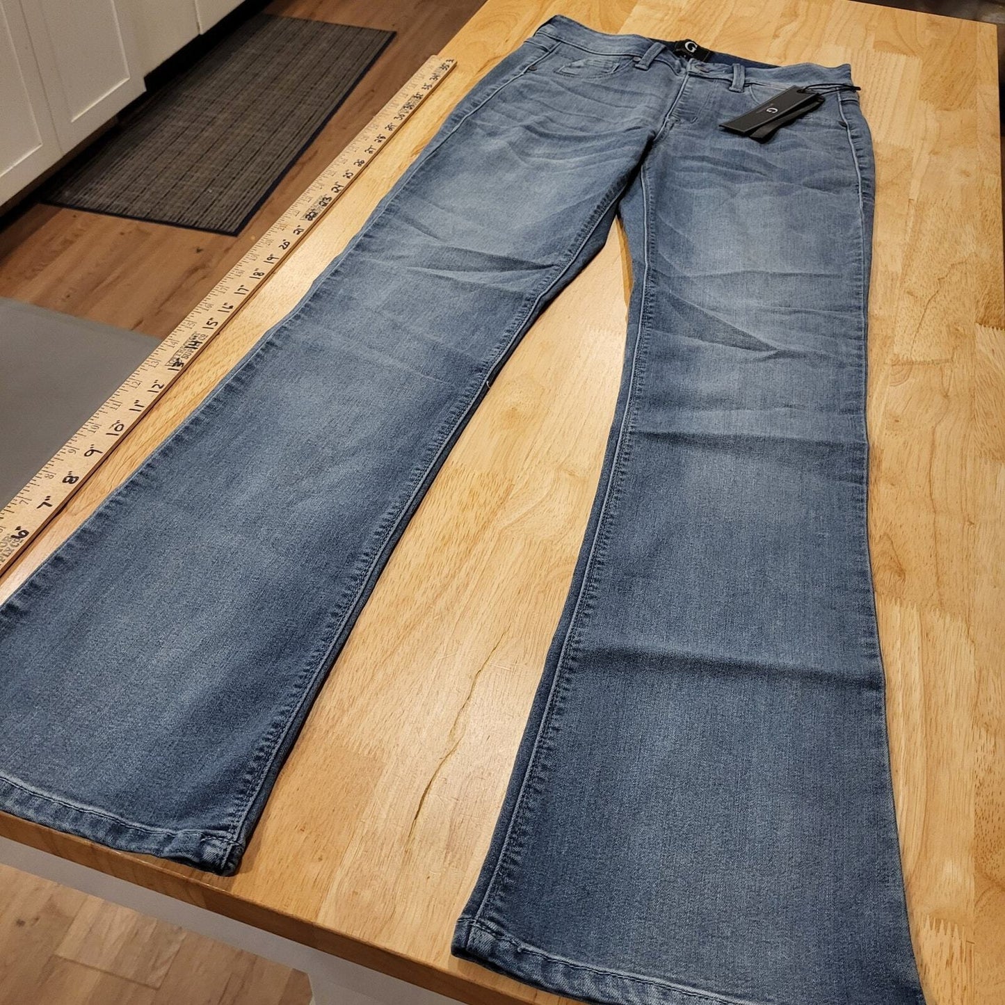 NWT G By Giuliana Denim Jeans Medium Wash Rayon Cotton Blend Small 28" Waist