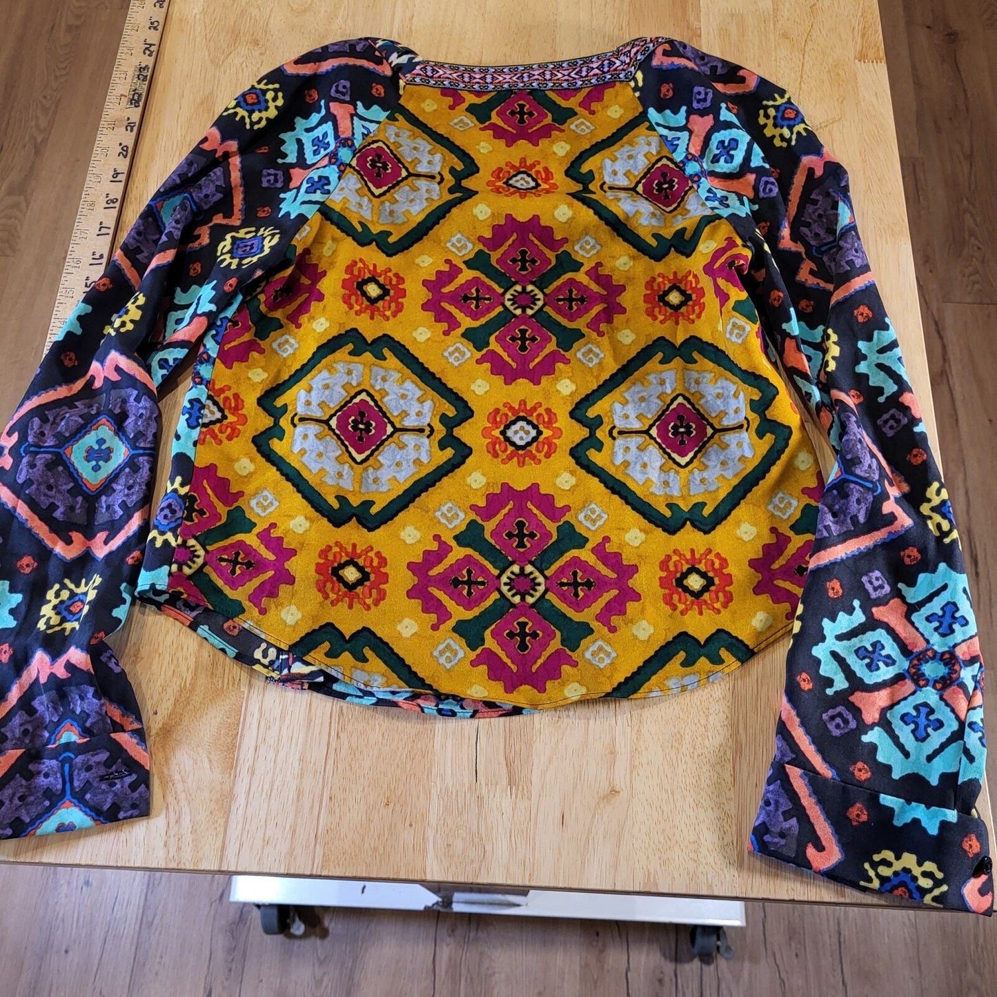 Colorful African Print Unique Front Button Yellow Blue Purple xs 16" P2P