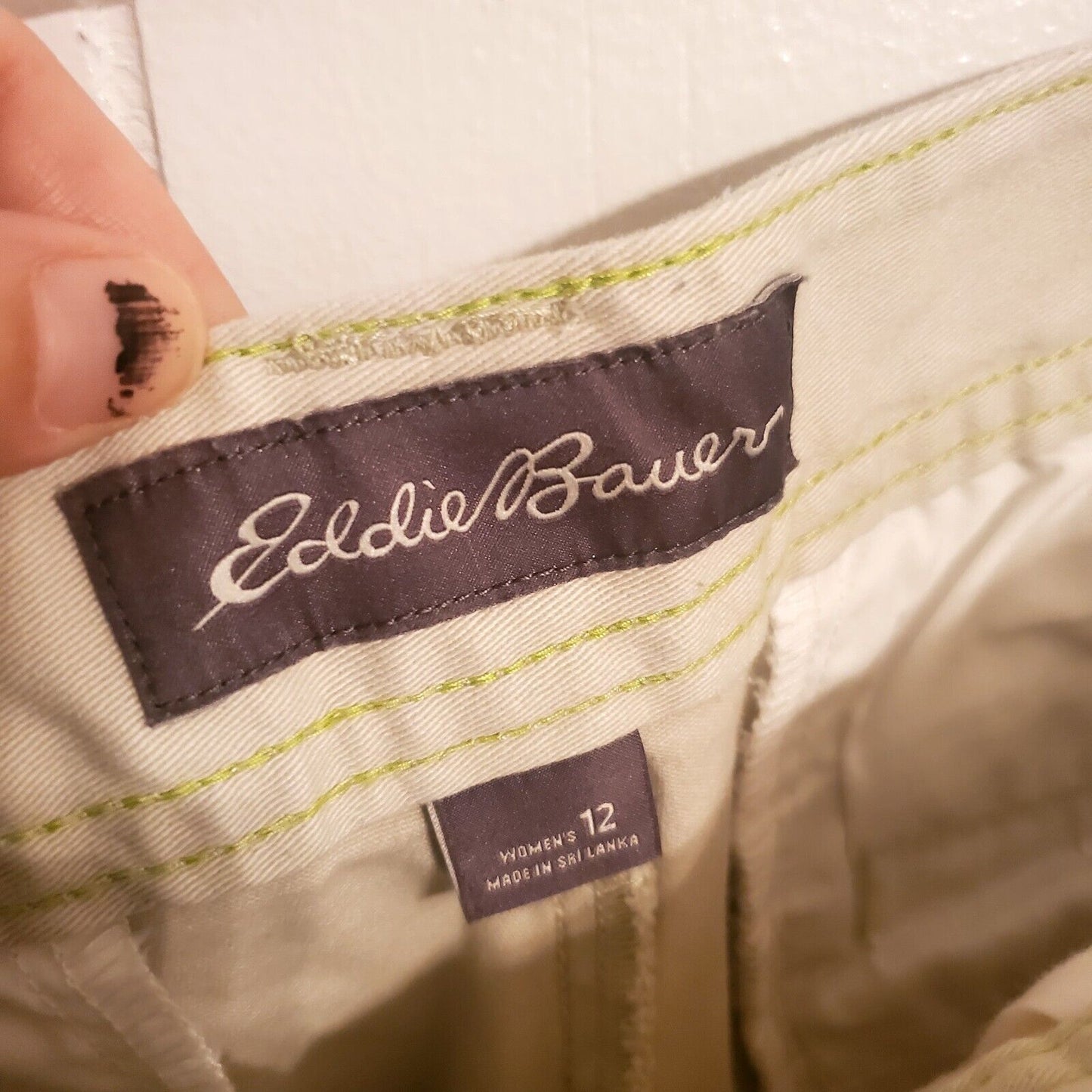 Eddie Bauer Women's Size 12 - Khaki Shorts with Pockets 