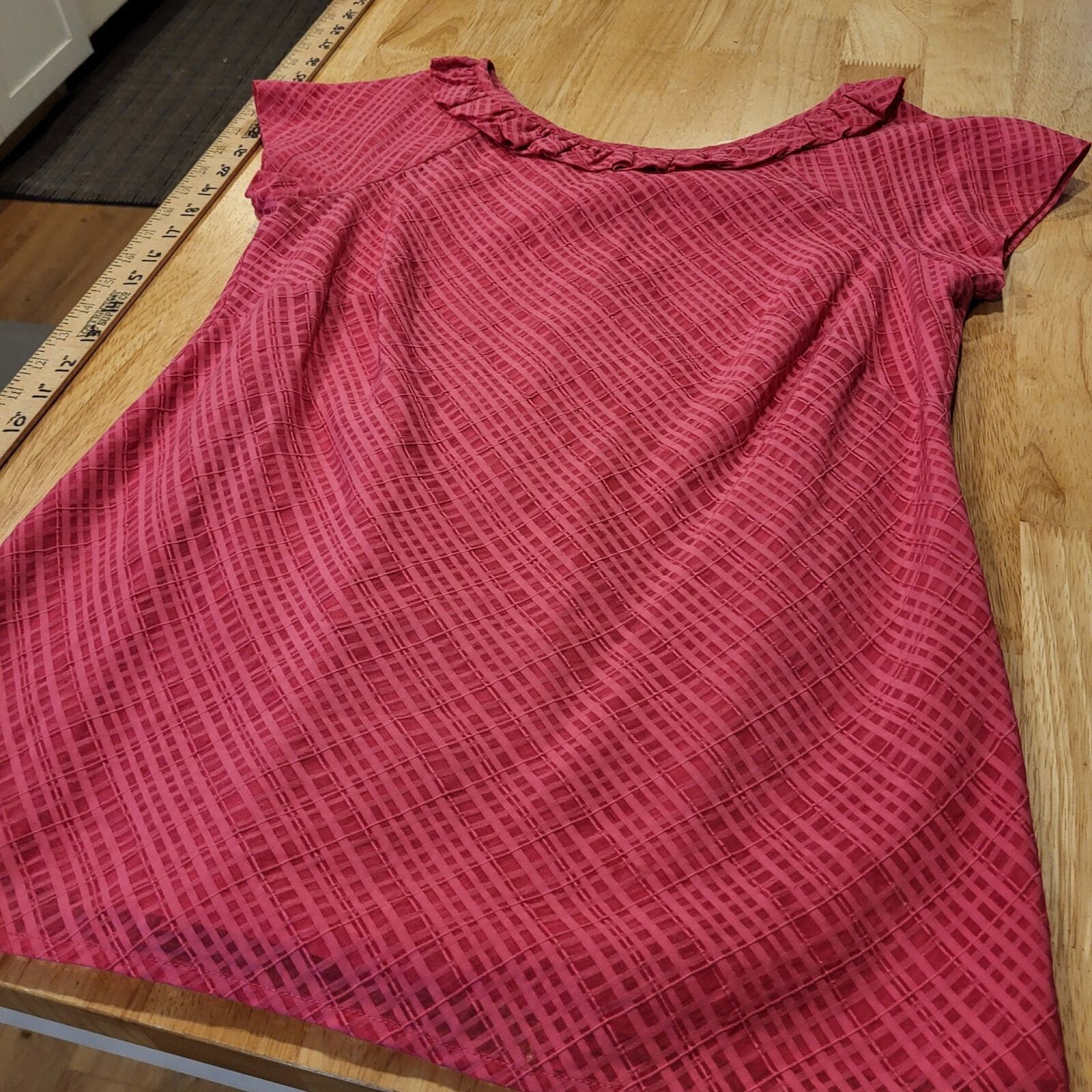 Lilly Pulitzer Pink Plaid Blouse Ruffle Collar Button Back Cap Sleeve 18" P2P