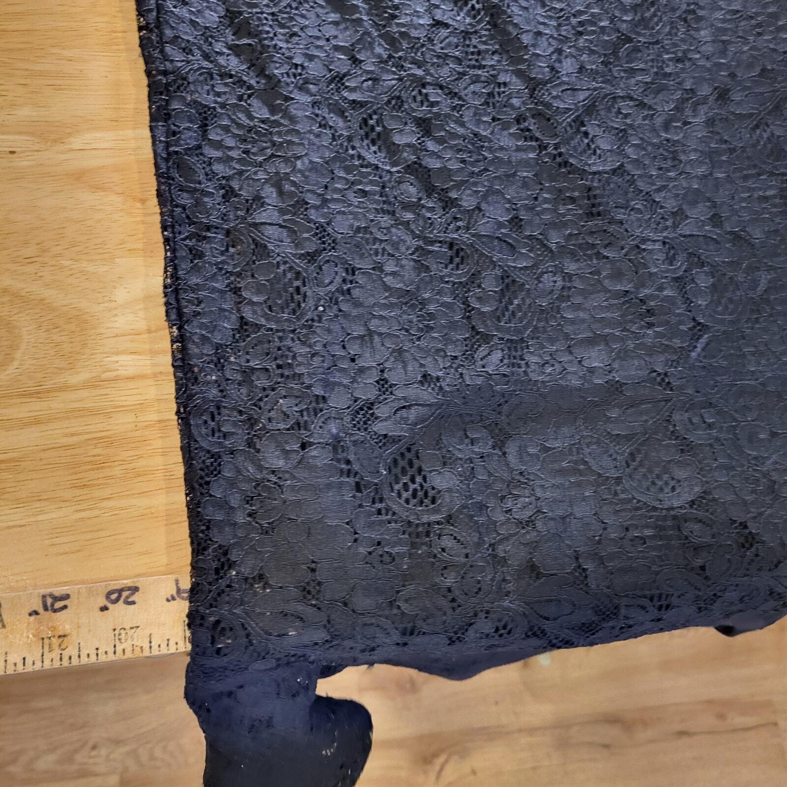 BCBG Black Lace Sweatshirt Dress Tank Under Long Sleeve Small 19" P2P 