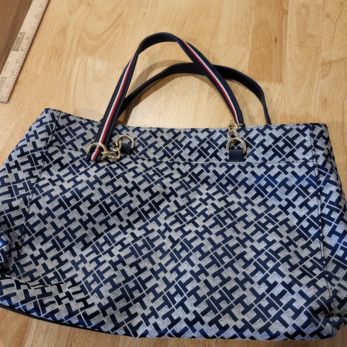 Tommy Hilfiger Signature Tote Bag  Blue White Gold 18" X 11" Shoulder Vegan