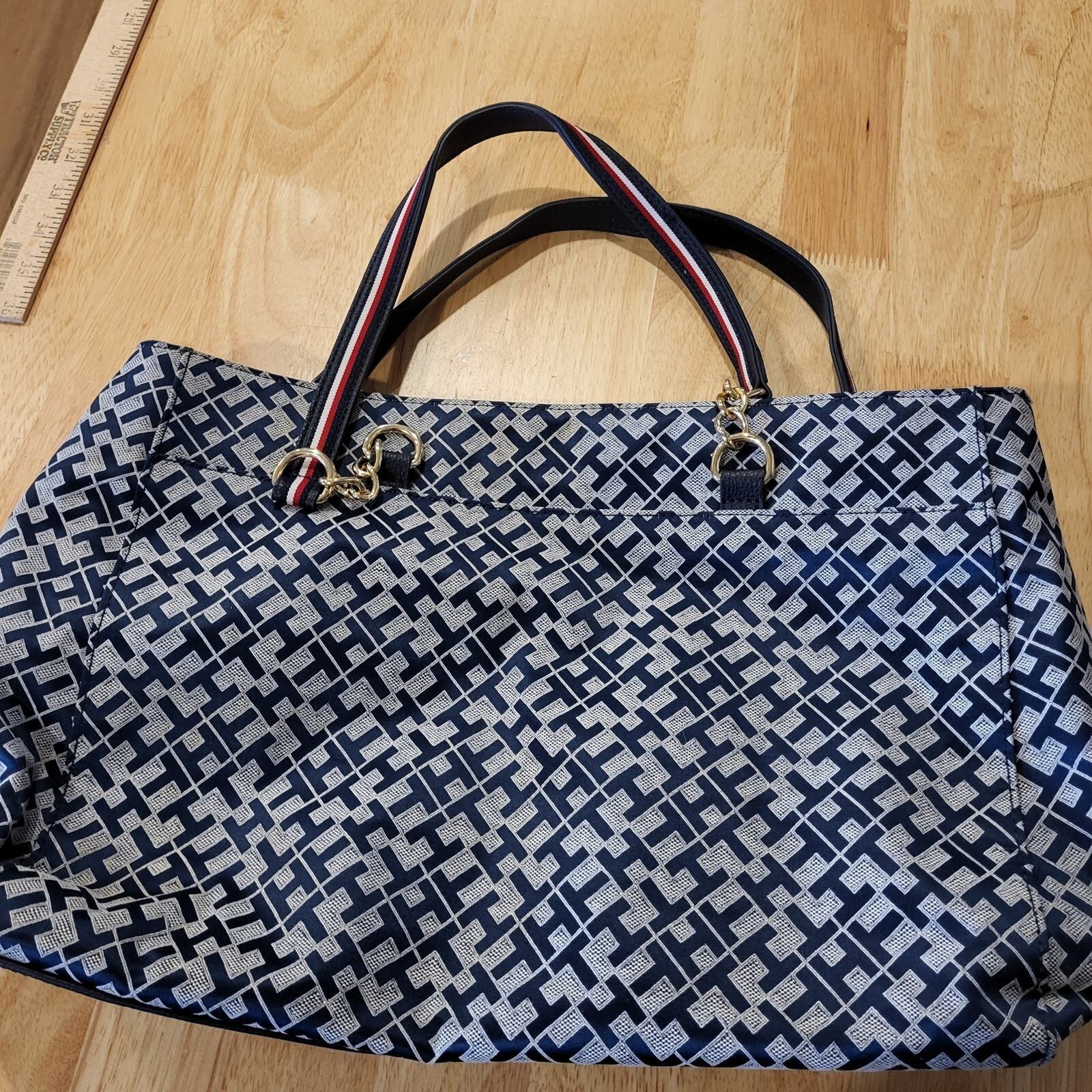 Tommy Hilfiger Signature Tote Bag  Blue White Gold 18" X 11" Shoulder Vegan