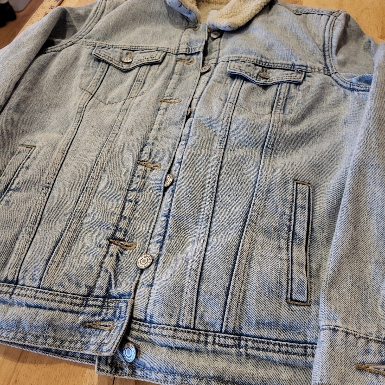 Old Navy Shearling Lined Denim Jean Jacket Size Large 
