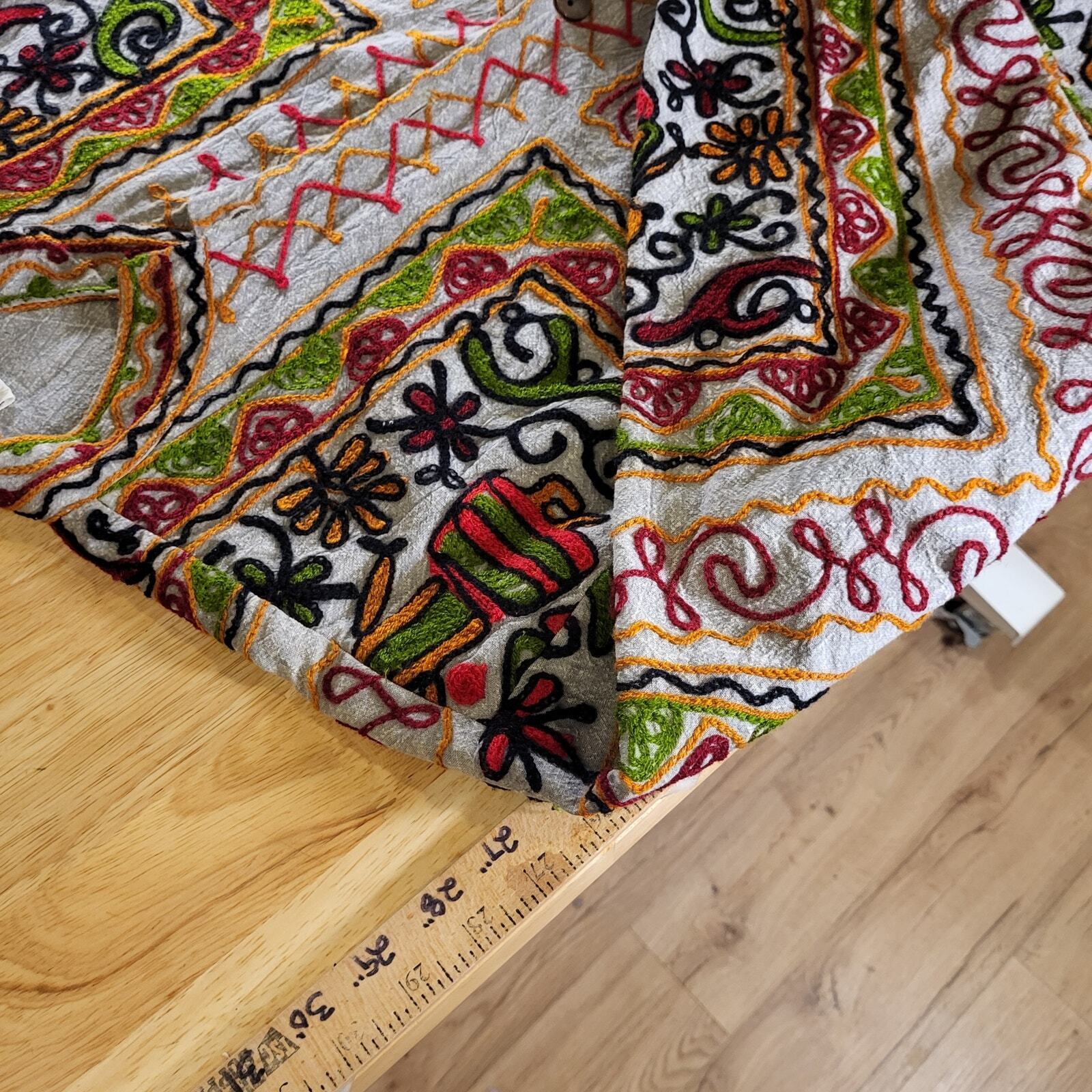 100% Cotton Made in India Hand Embroidered pockets a buttons 22" P2P 27" Long