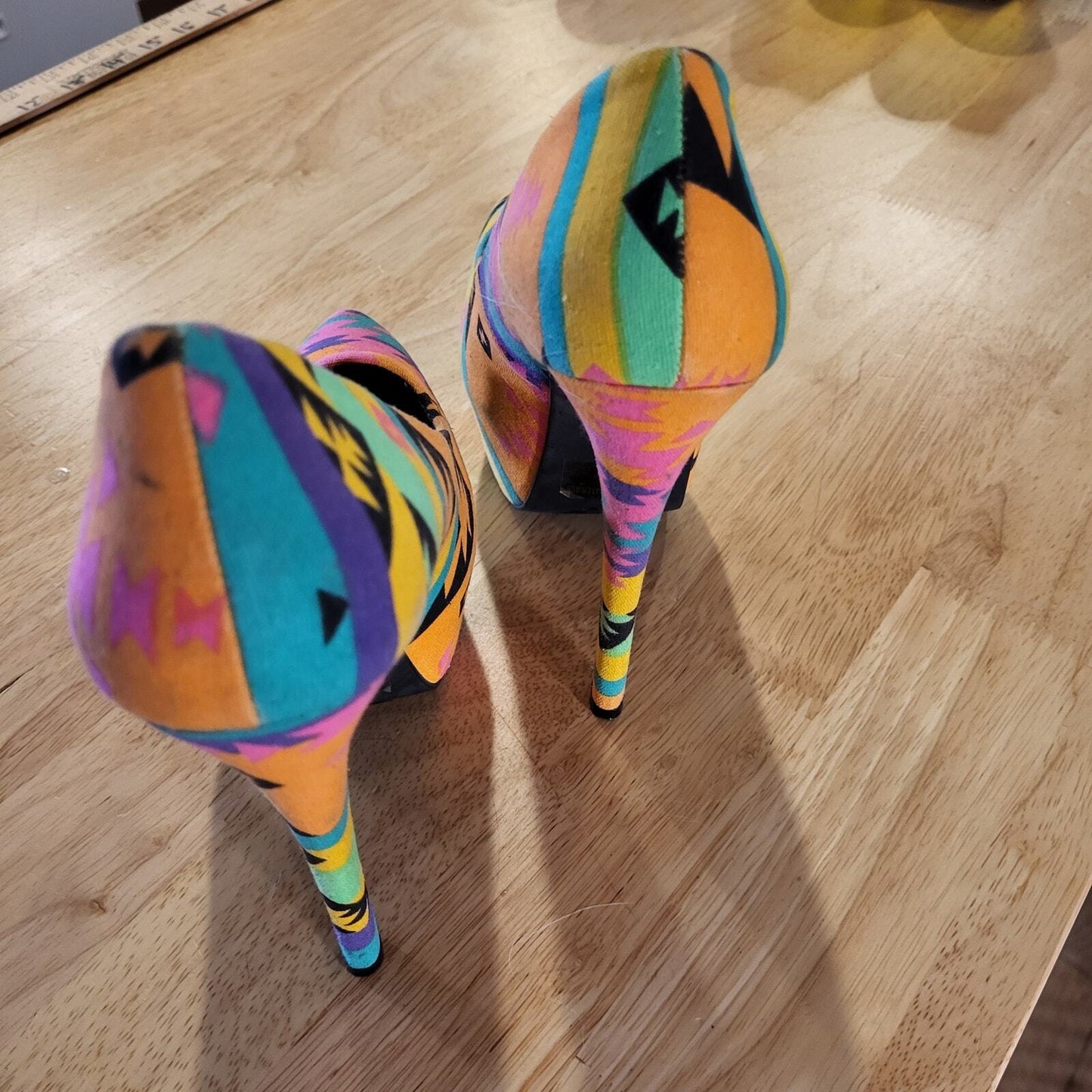 Charlotte Russe Neon Aztec Print Platform Heels Size 6 cloth high stiletto 
