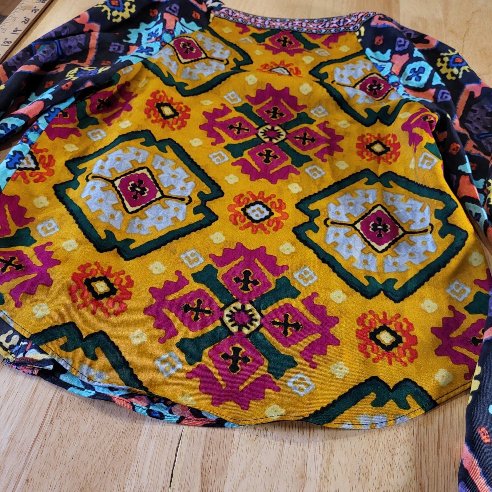 Colorful African Print Unique Front Button Yellow Blue Purple xs 16" P2P