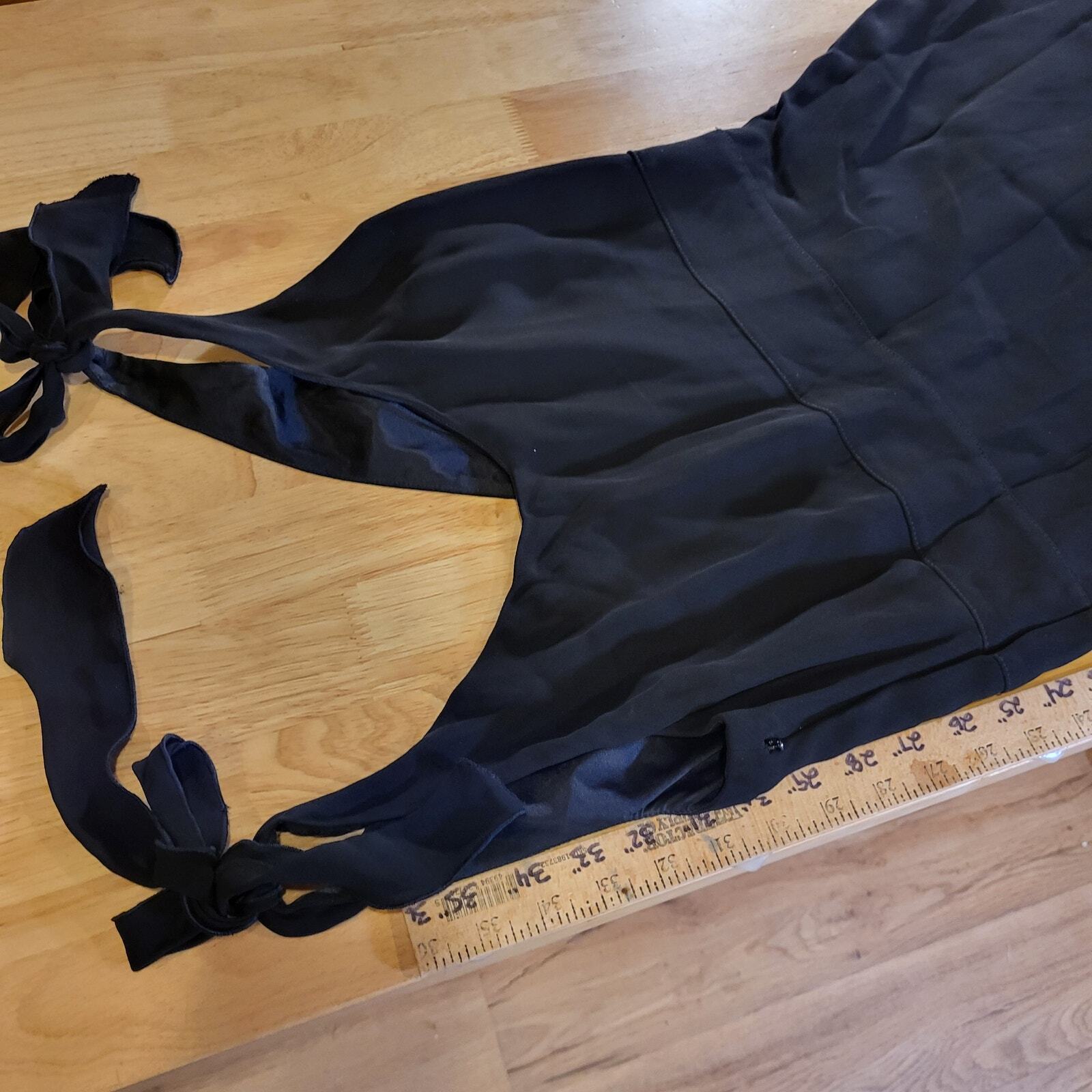 Red Valentino Crepe de Chine 38" Long 16" P2P 14" Waist 17" Hips