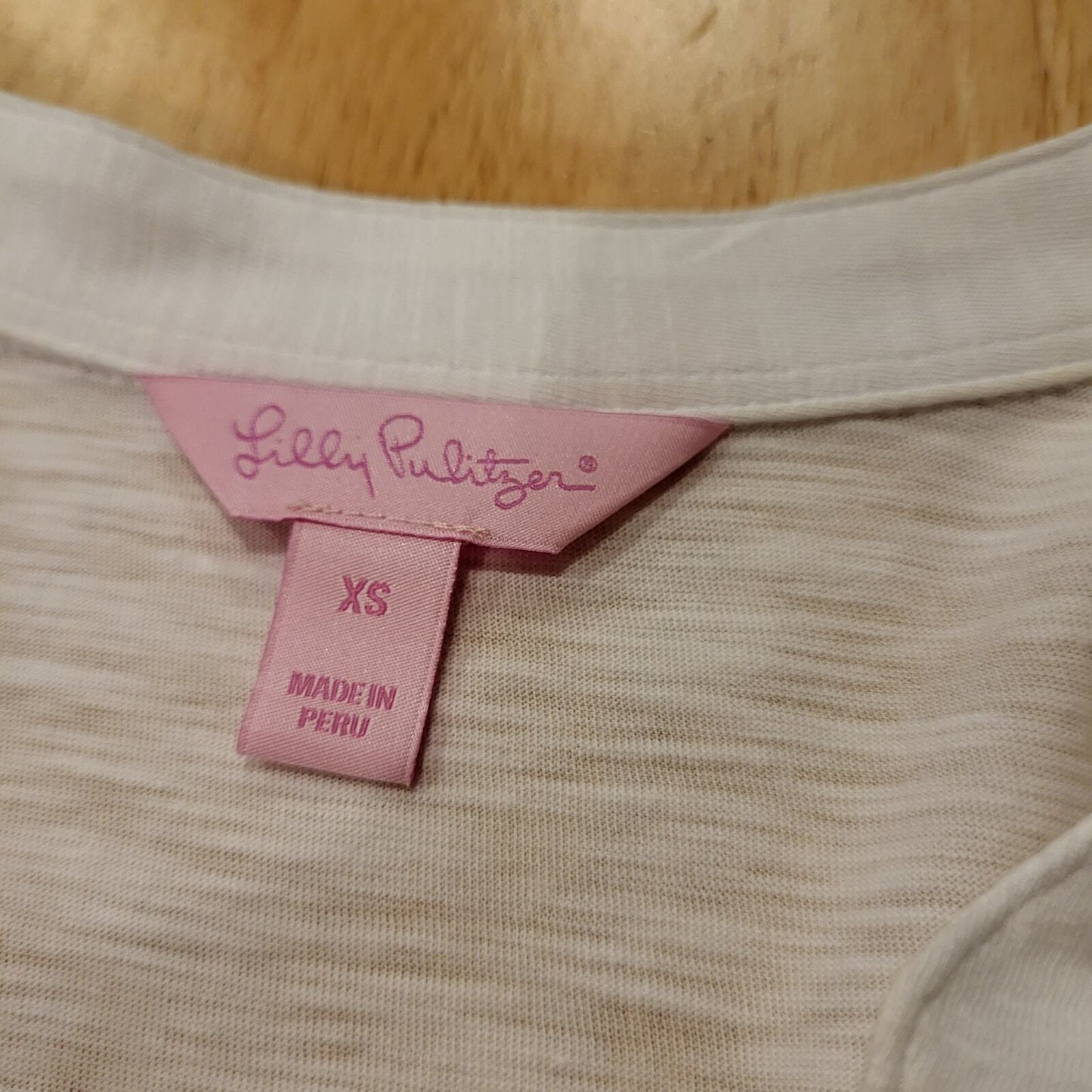 Lilly Pulitzer 3/4 Sleeve Ruffle Collar White Jersey Top XS 19" P2P