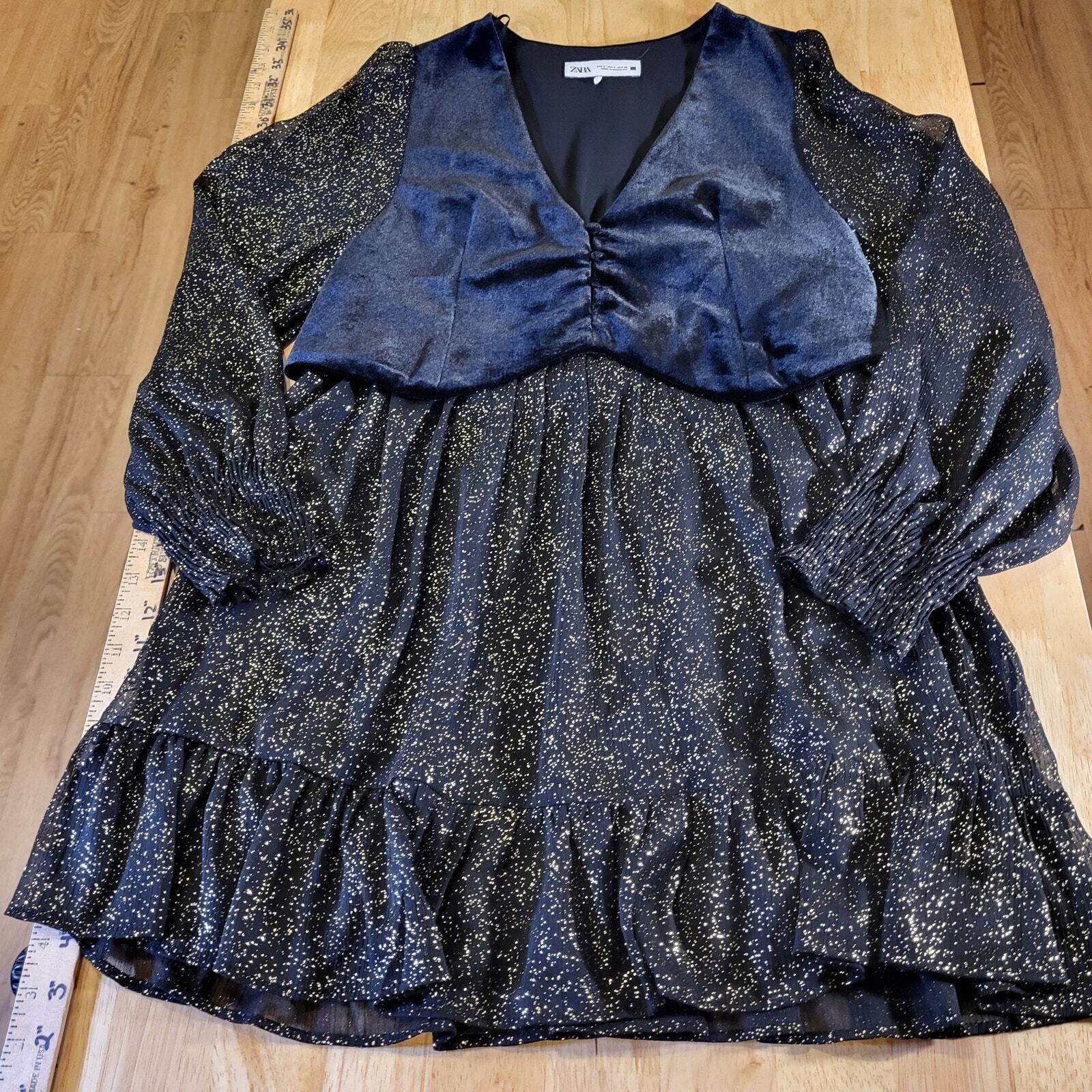 Zara Small Blue Velvet Gold Flecked Sparkle Blue Ruffle 18" P2P 