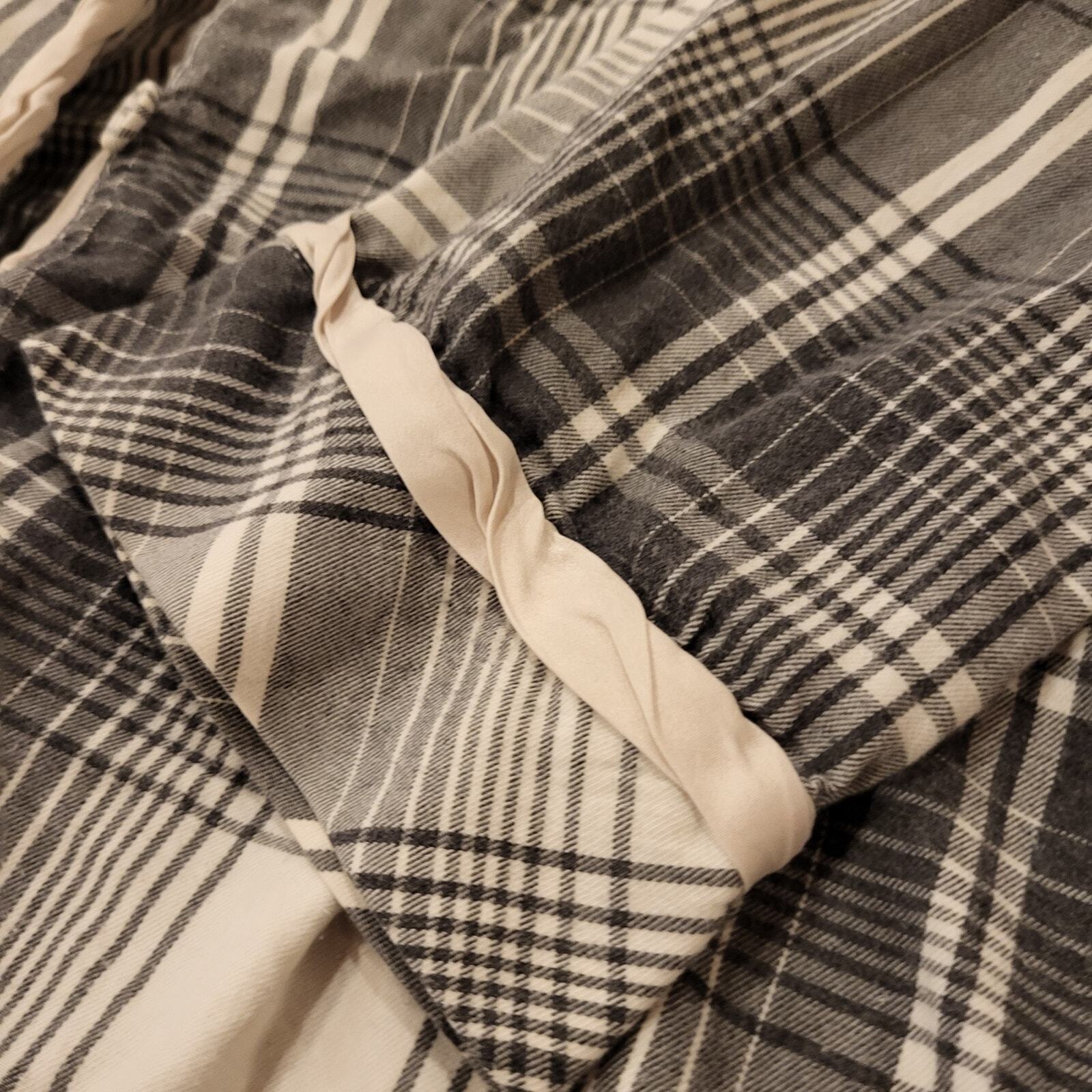 Victoria's Secret Pajama Top Black & White Plaid Cotton Button Collar LONG Slv. 