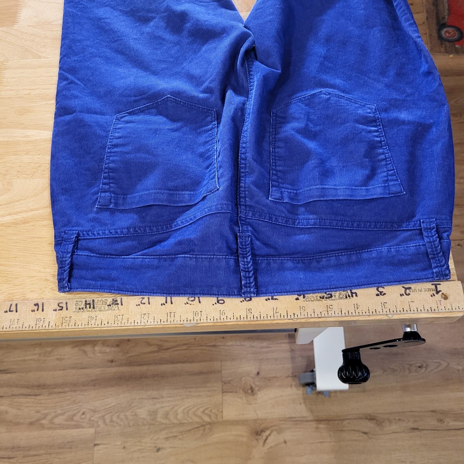 Ann Taylor Loft 28/6p modern straightBlue Corduroy 28" inseam 9"Rise 30" waist 