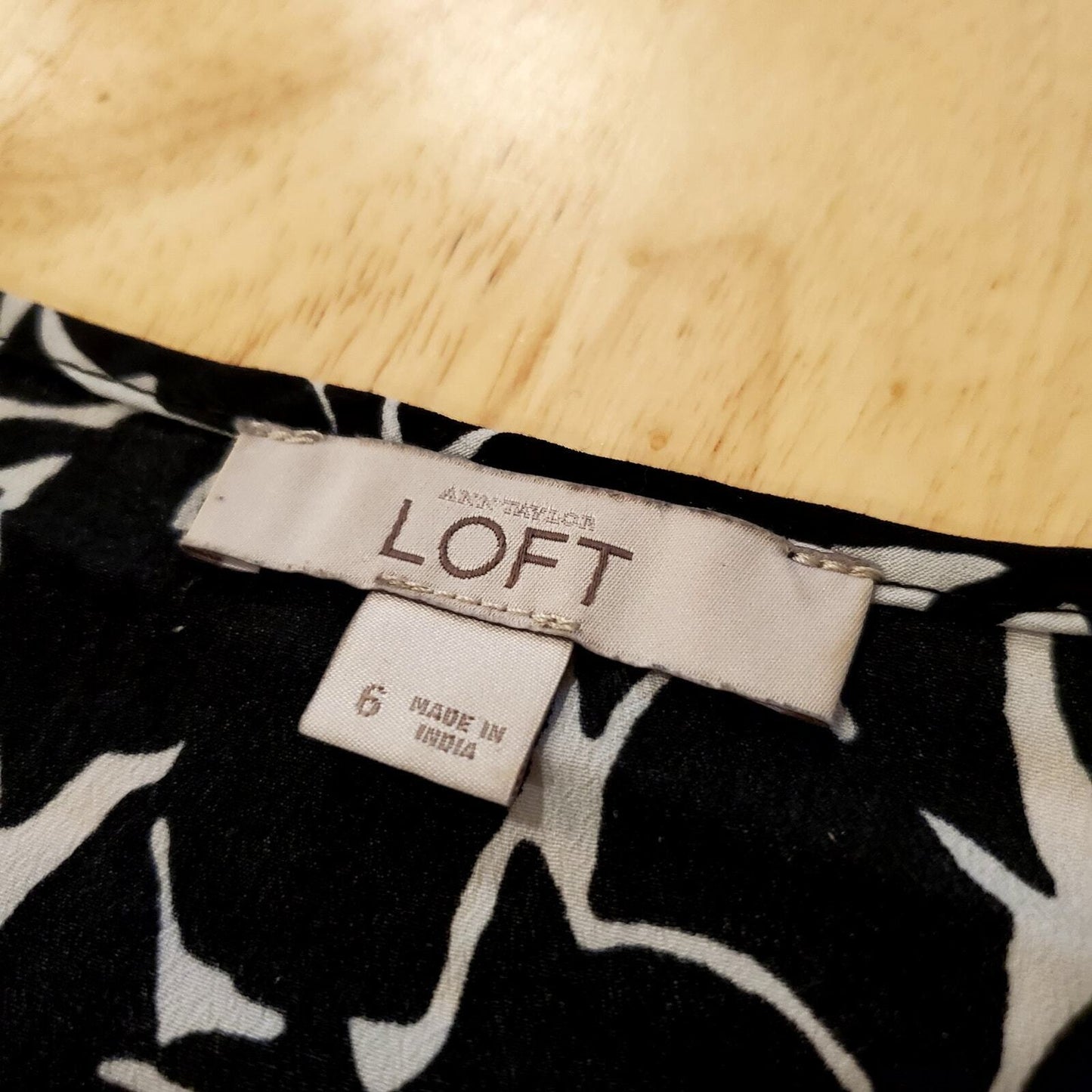 Ann Taylor Loft Black & White Abstract Romper Long Sleeve Shorts  Size 6 