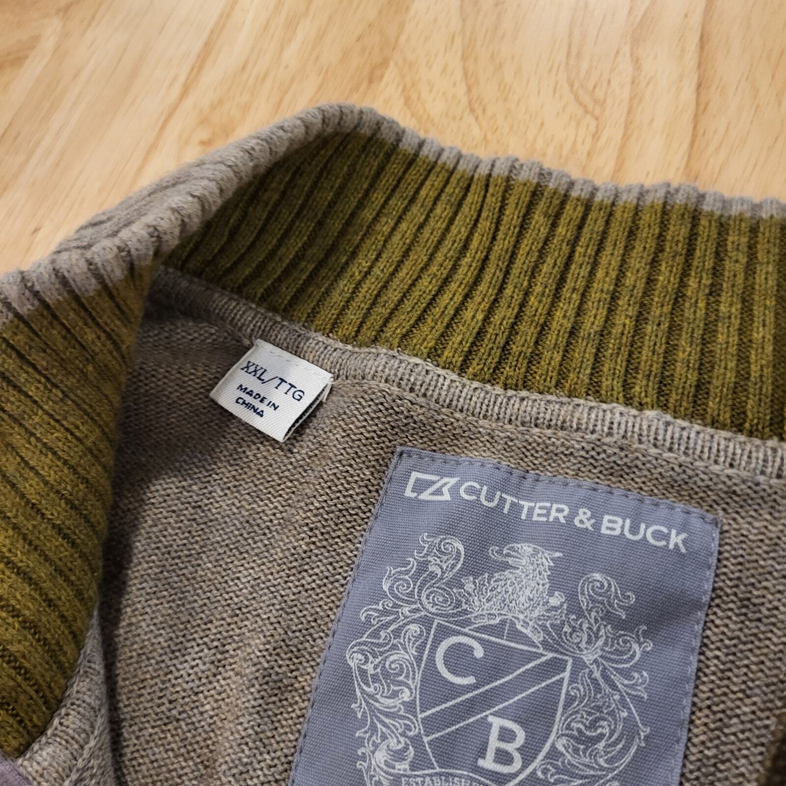 XXL Cutter & Buck Pull over 1/4 Zip Brown Sweater Contrast Collar 