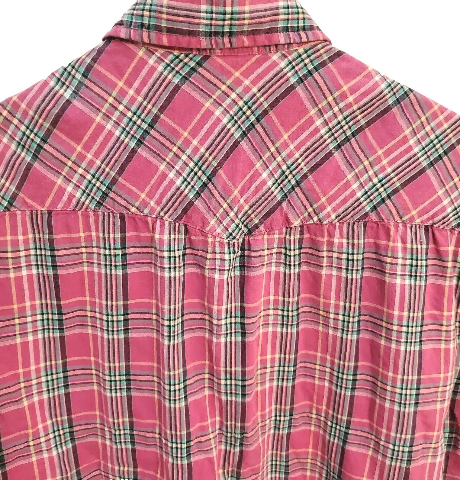 Pink vintage Y2K Plaid Express Short sleeve pearl Button Front Pocket Medium