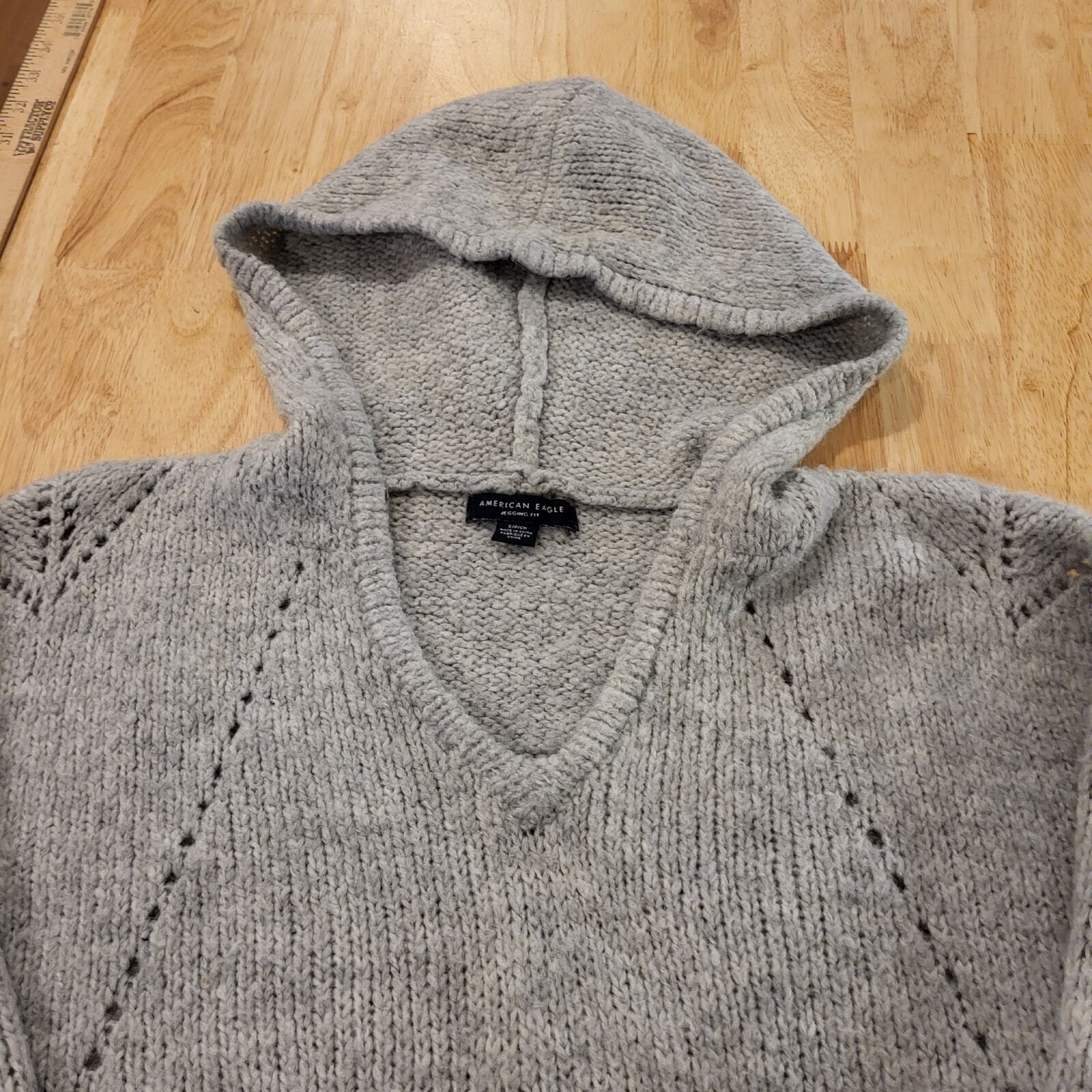 American Eagle Jegging Fit Small Gray Pullover Hooded Sweater Knit Detail