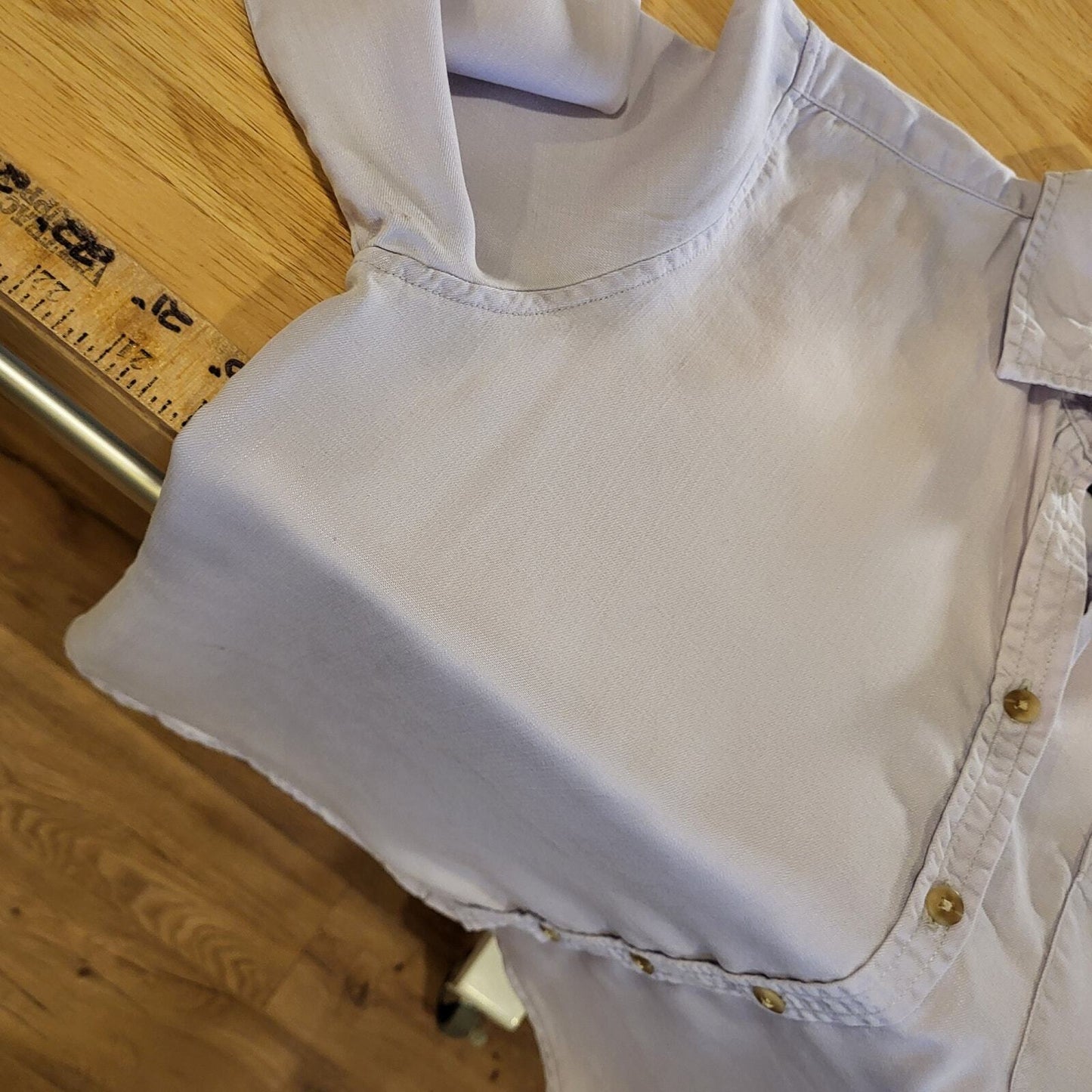 American Eagle Outfitters Light Lavender Purple Lyocell Button Down Collared Med