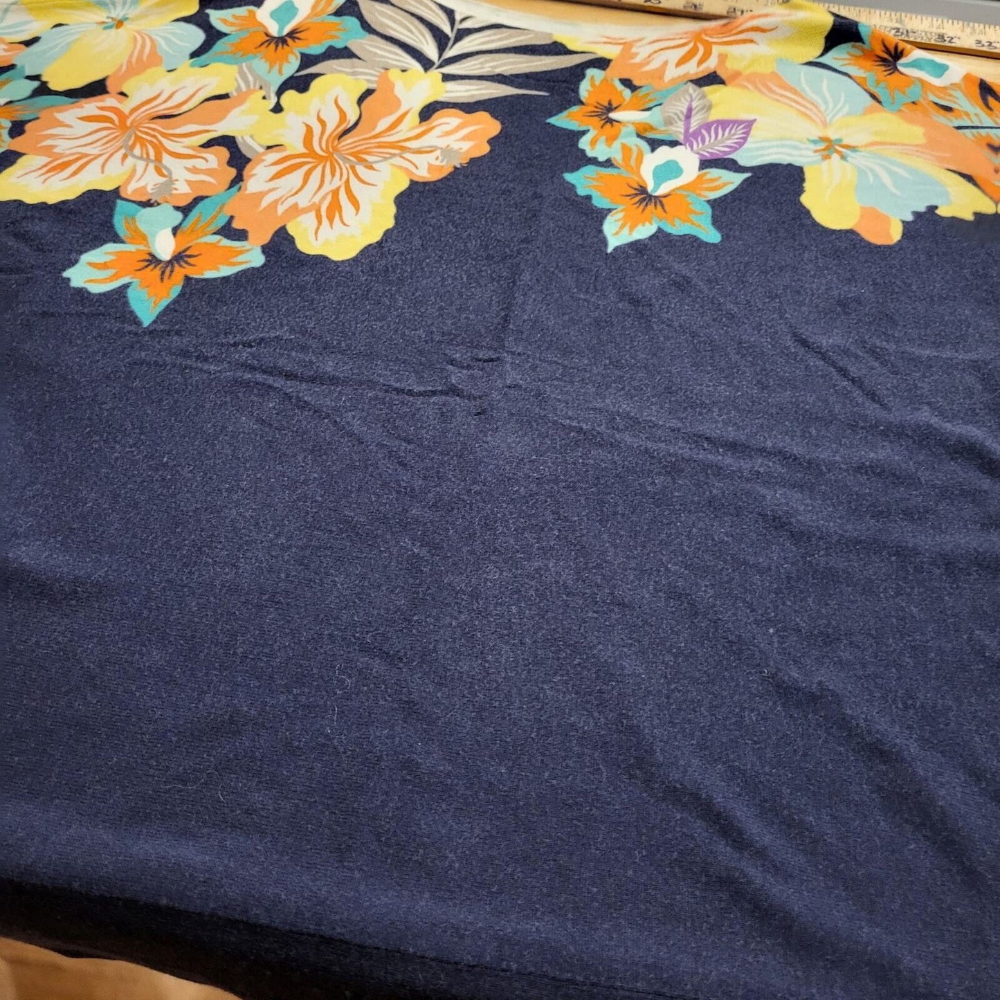 Talbots extra large 60% cotton 40% rayon Floral sweater knit Floral blue 23" P2P